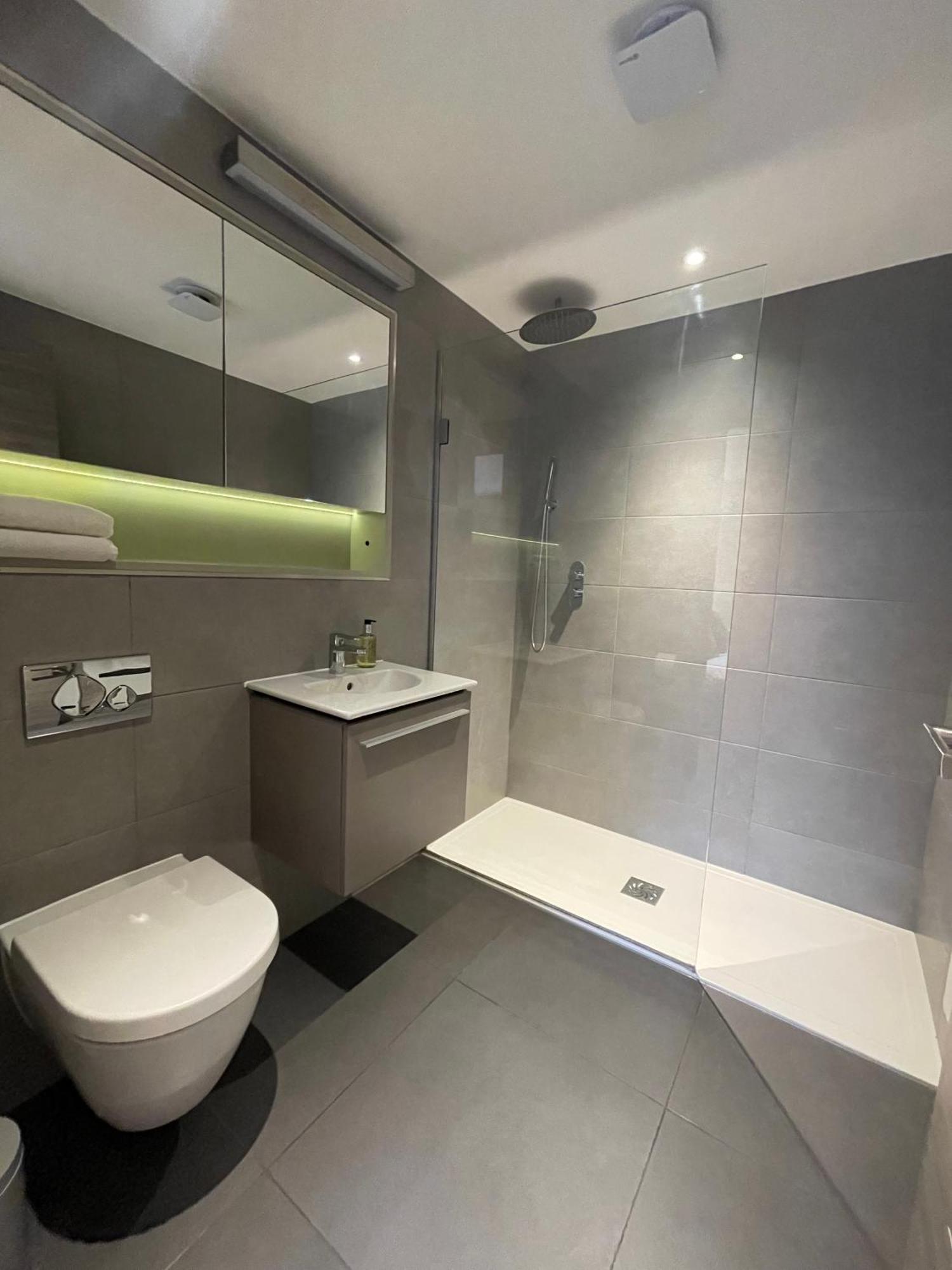 Luxury In Westminster *