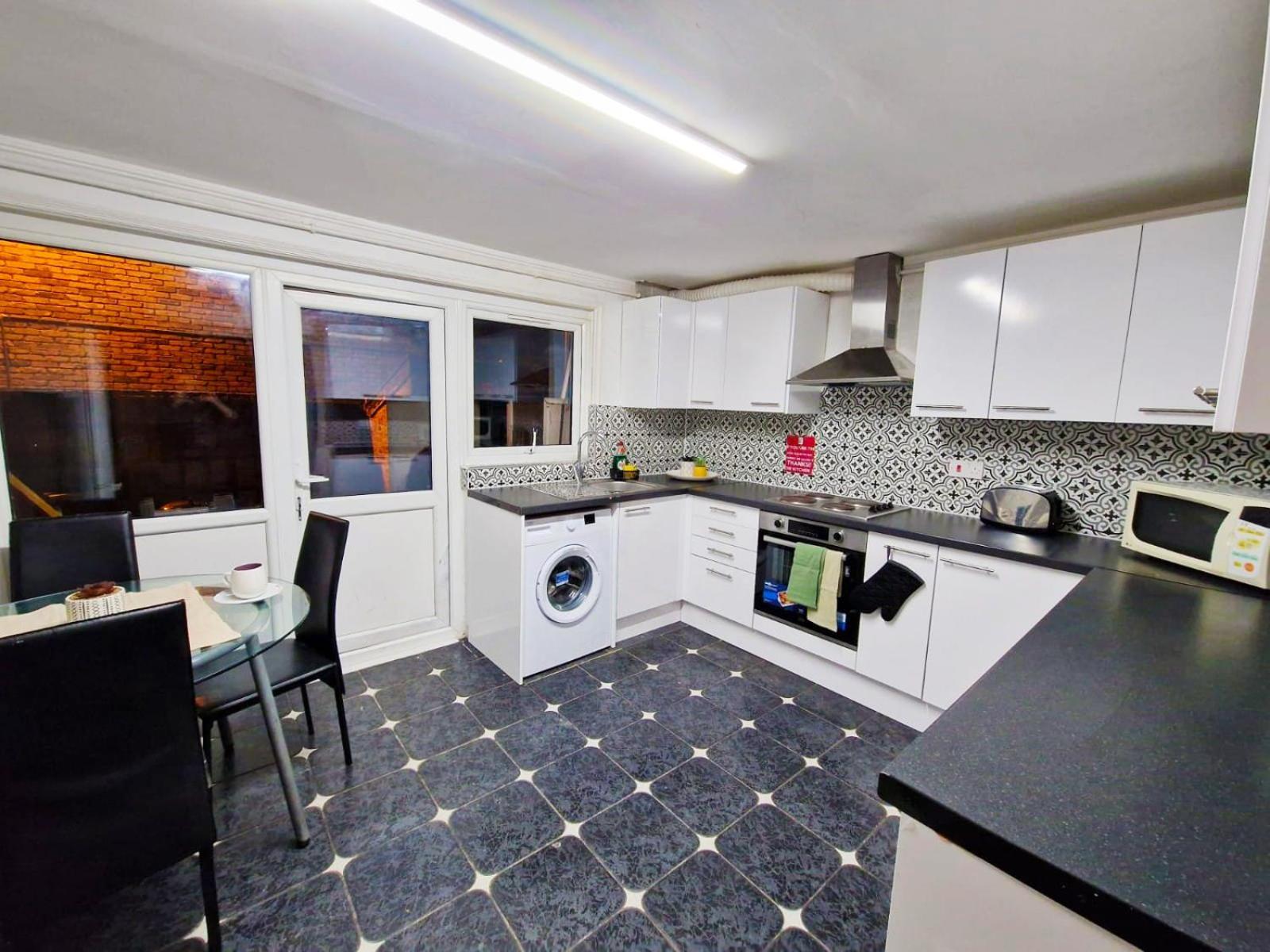 Brixton/oval House Homestay London
