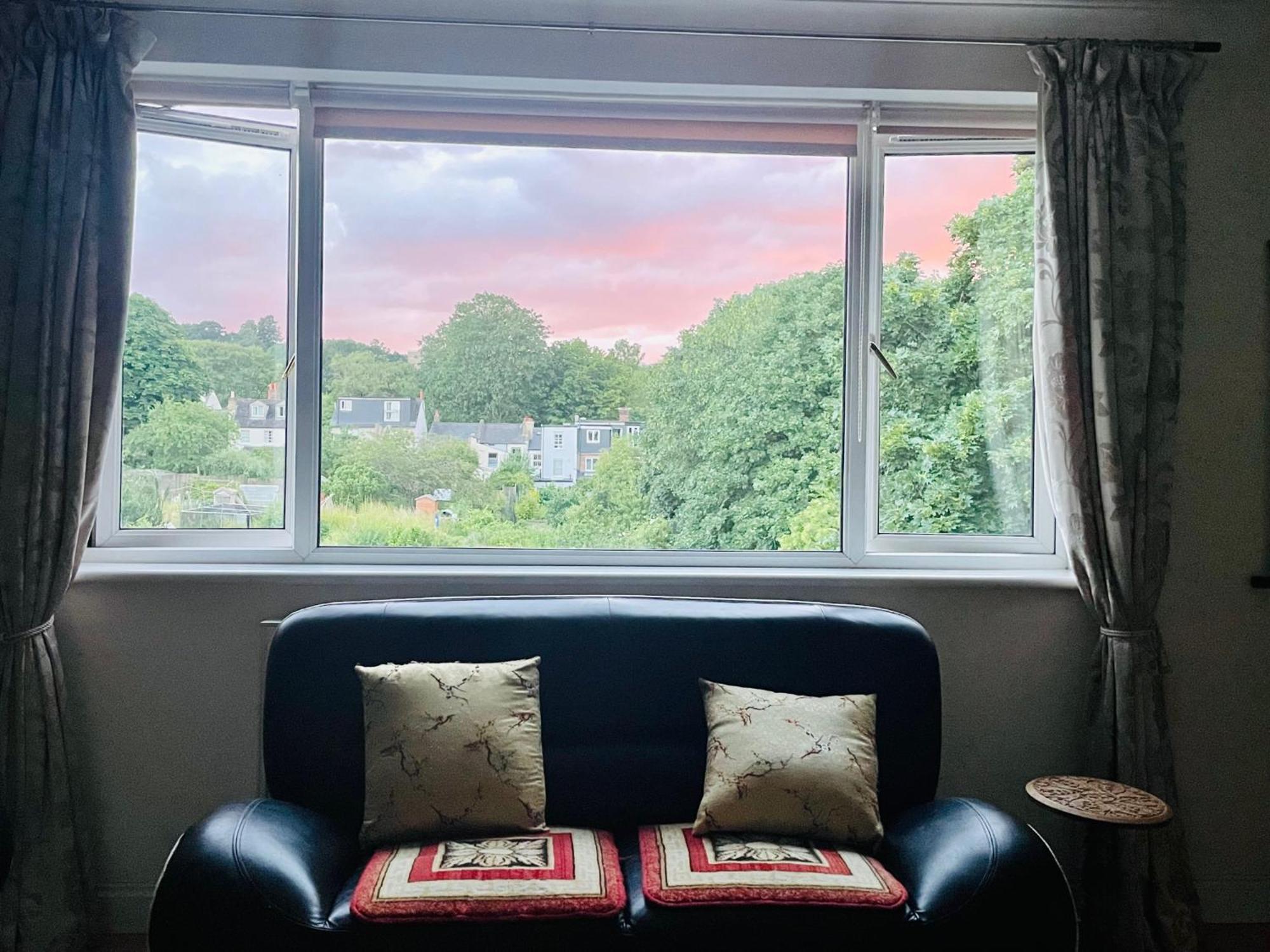 Accommodatie bij particulieren Modern And Chic With Beautiful Landscape Views *