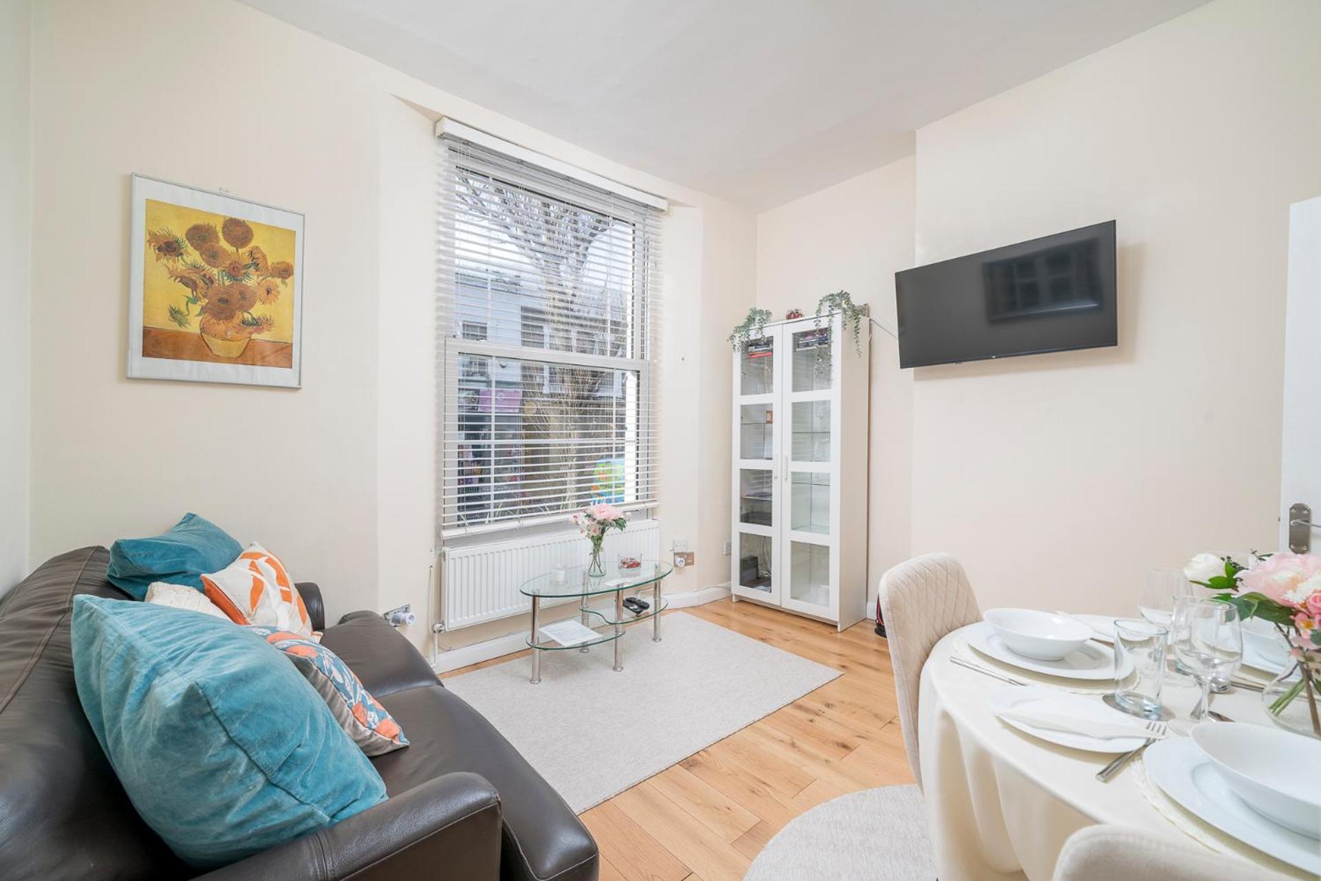 Charming & Modern Apartment, Heart Of Notting Hill, Prime Location, Close To Kensington Palace & Oxford Street