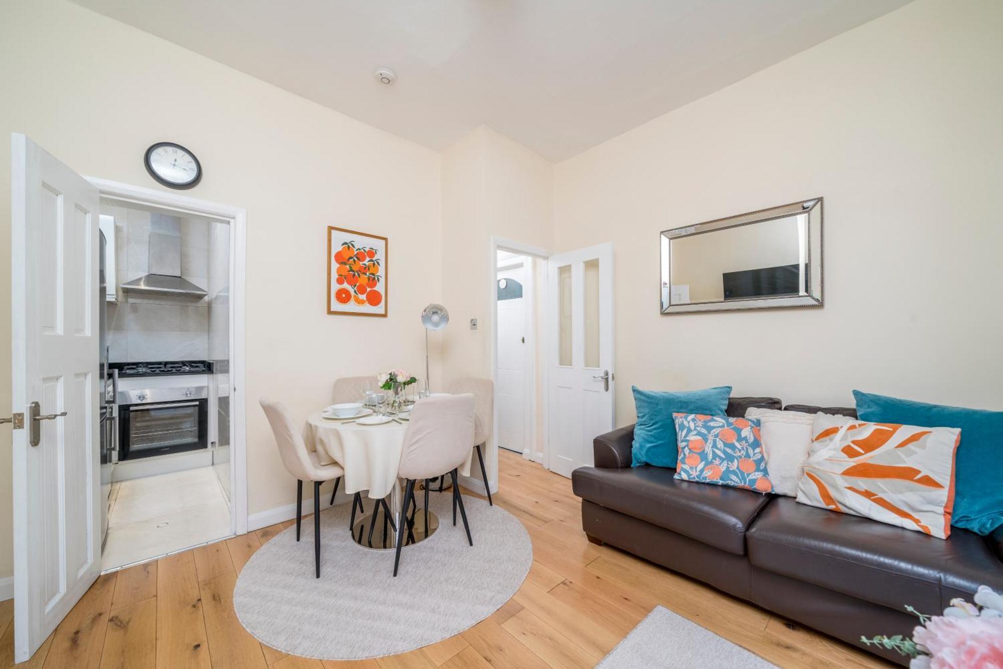 Charming & Modern Apartment, Heart Of Notting Hill, Prime Location, Close To Kensington Palace & Oxford Street *