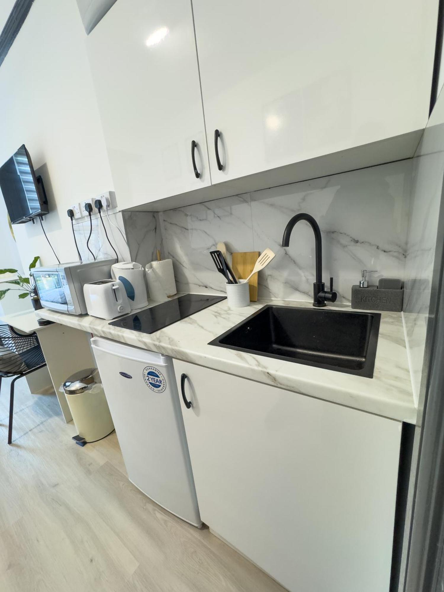 Apartment 3 Min From Station, Flat London