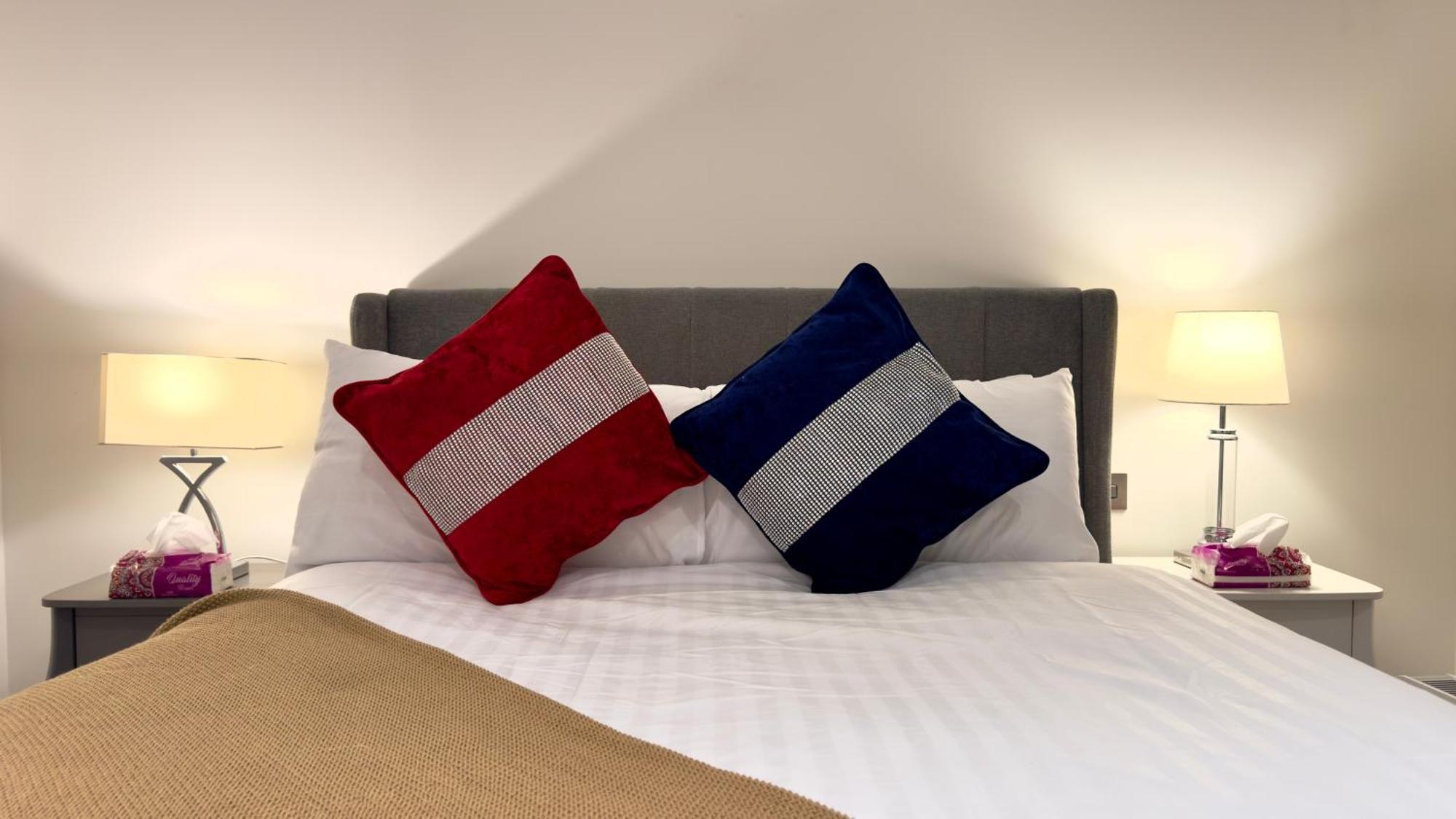 Luxury 2 Bedroom Edgware Road By Wild Apartment London