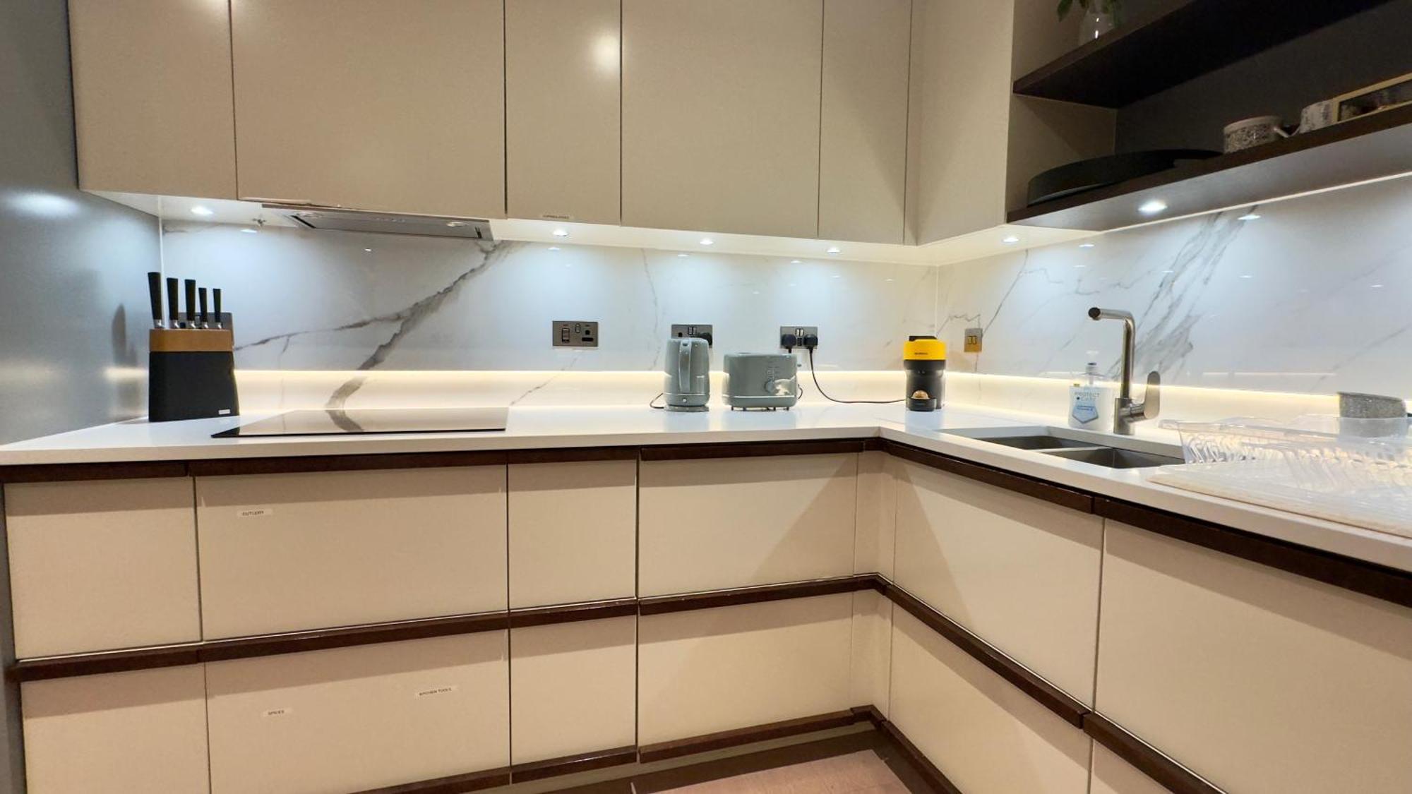 Luxury 2 Bedroom Edgware Road By Wild Apartment