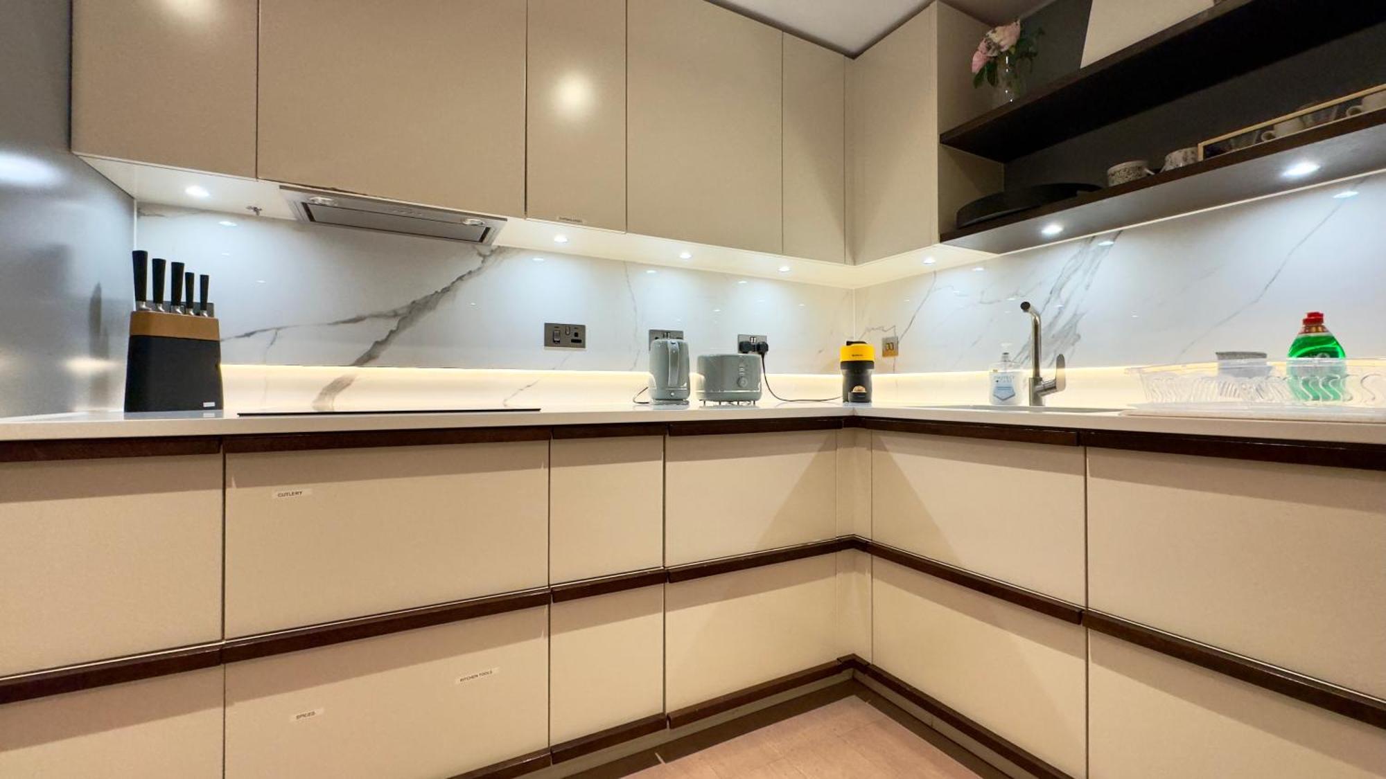 Luxury 2 Bedroom Edgware Road By Wild Apartment *