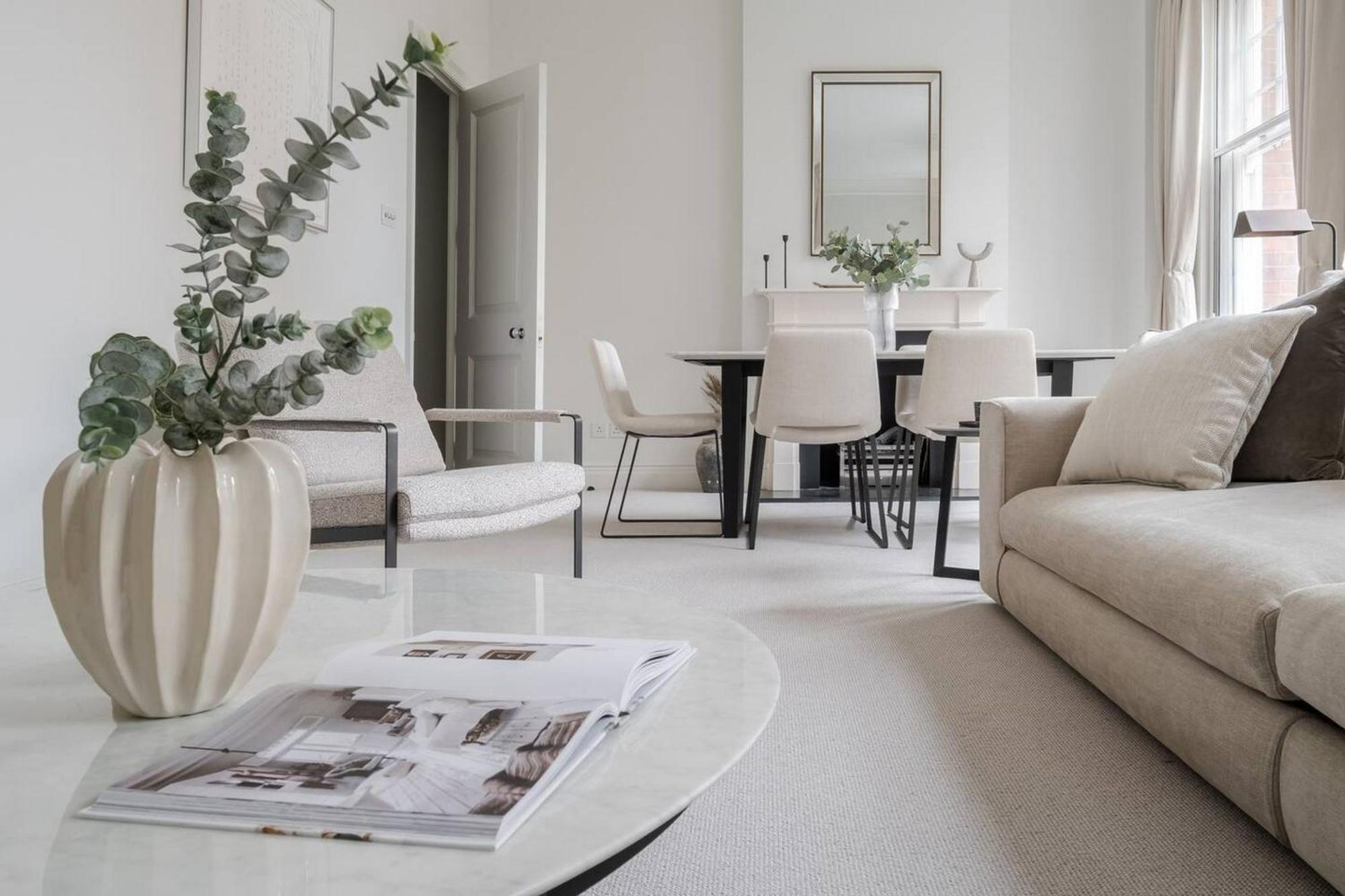 Lägenhet Exquisite Single-level Knightsbridge Flat Wlift *