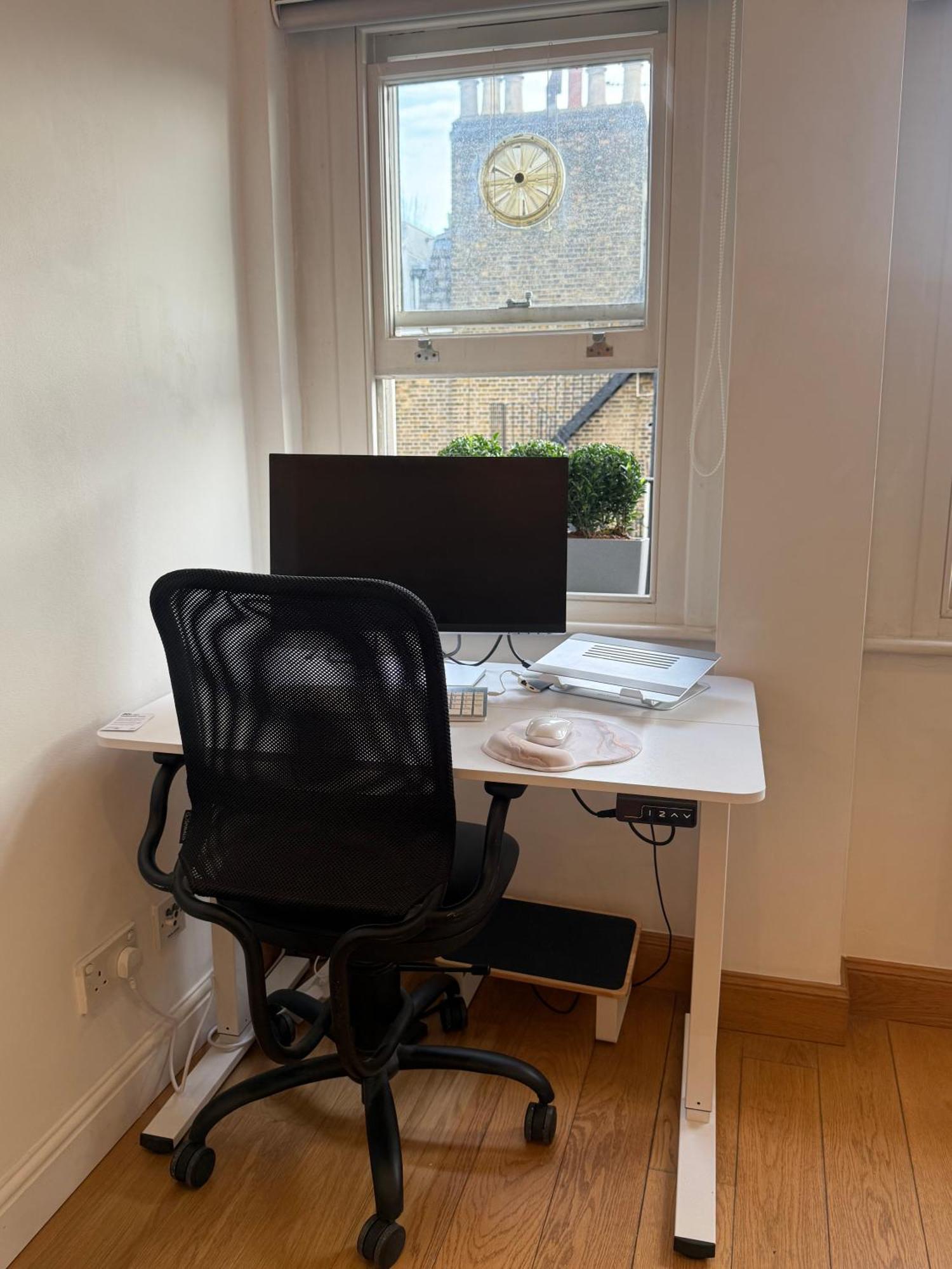 Bright 1 Bed - In The Heart Of South Kensington Apartment *
