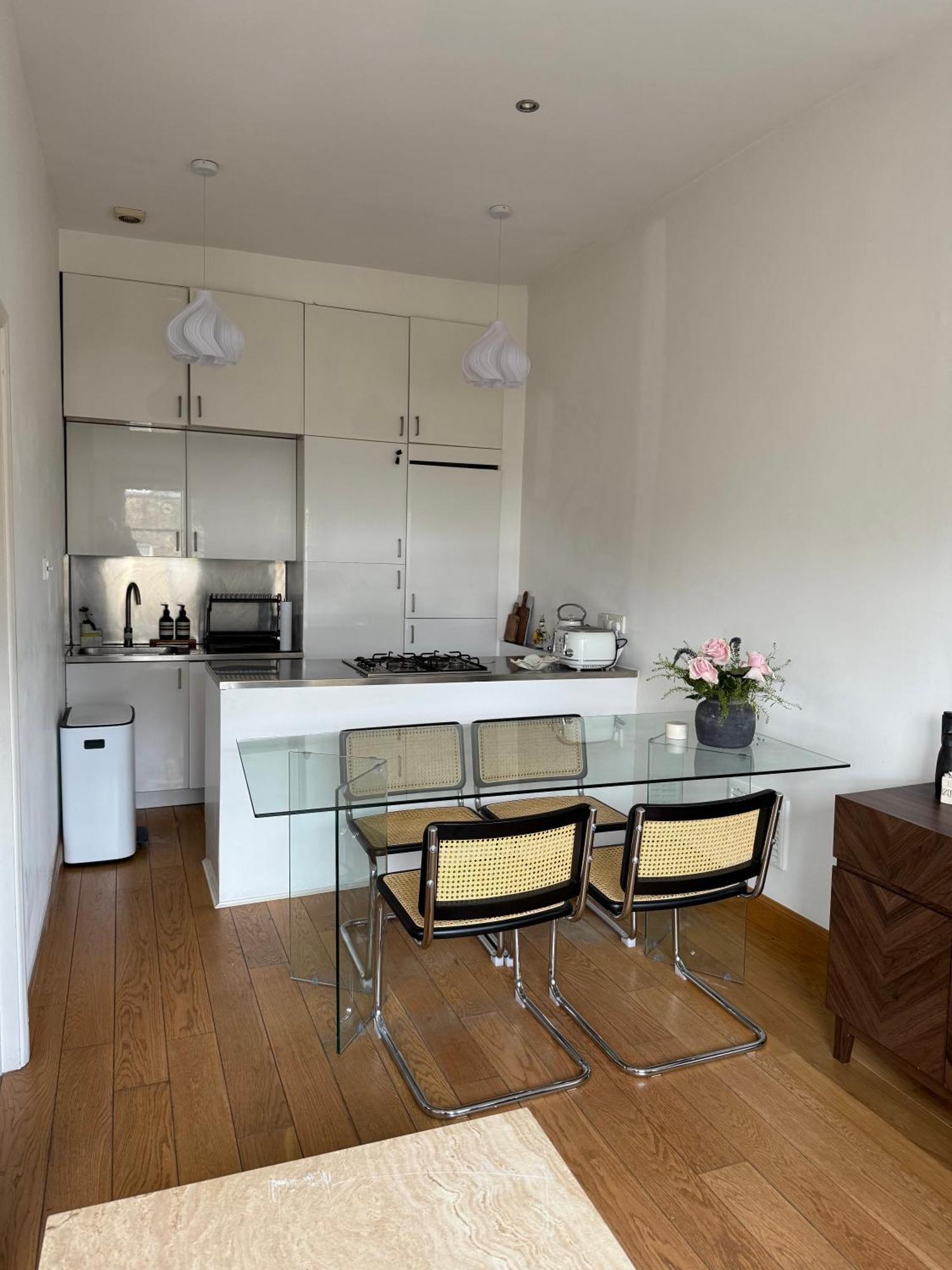 Bright 1 Bed - In The Heart Of South Kensington London