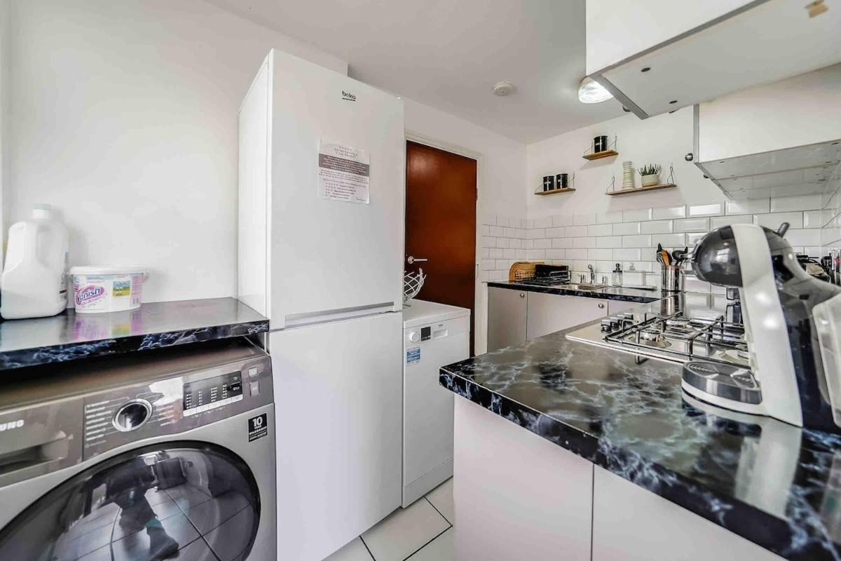 Lejlighed Lovely 2-bed Close To Excel And O2 Arena