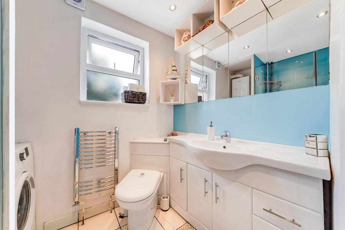 Lovely 2-bed Close To Excel And O2 Arena Lejlighed *