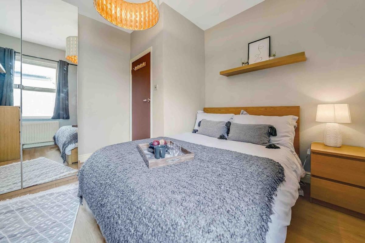 Lejlighed Lovely 2-bed Close To Excel And O2 Arena *