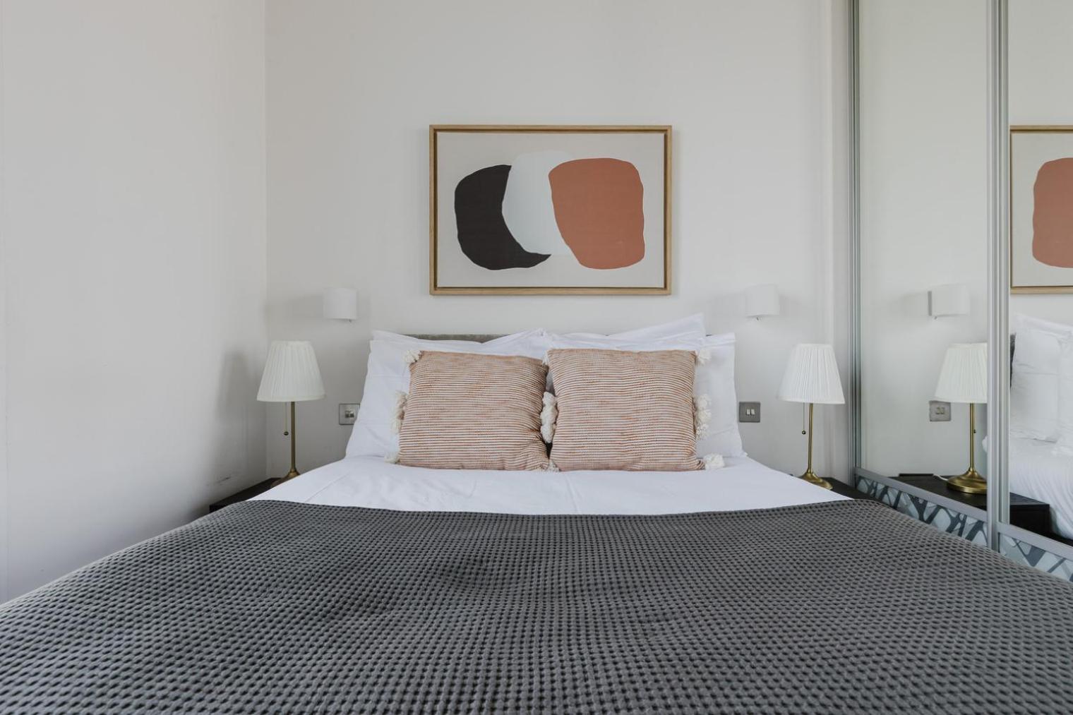 Blueground Kensington View Furnished Lon-561