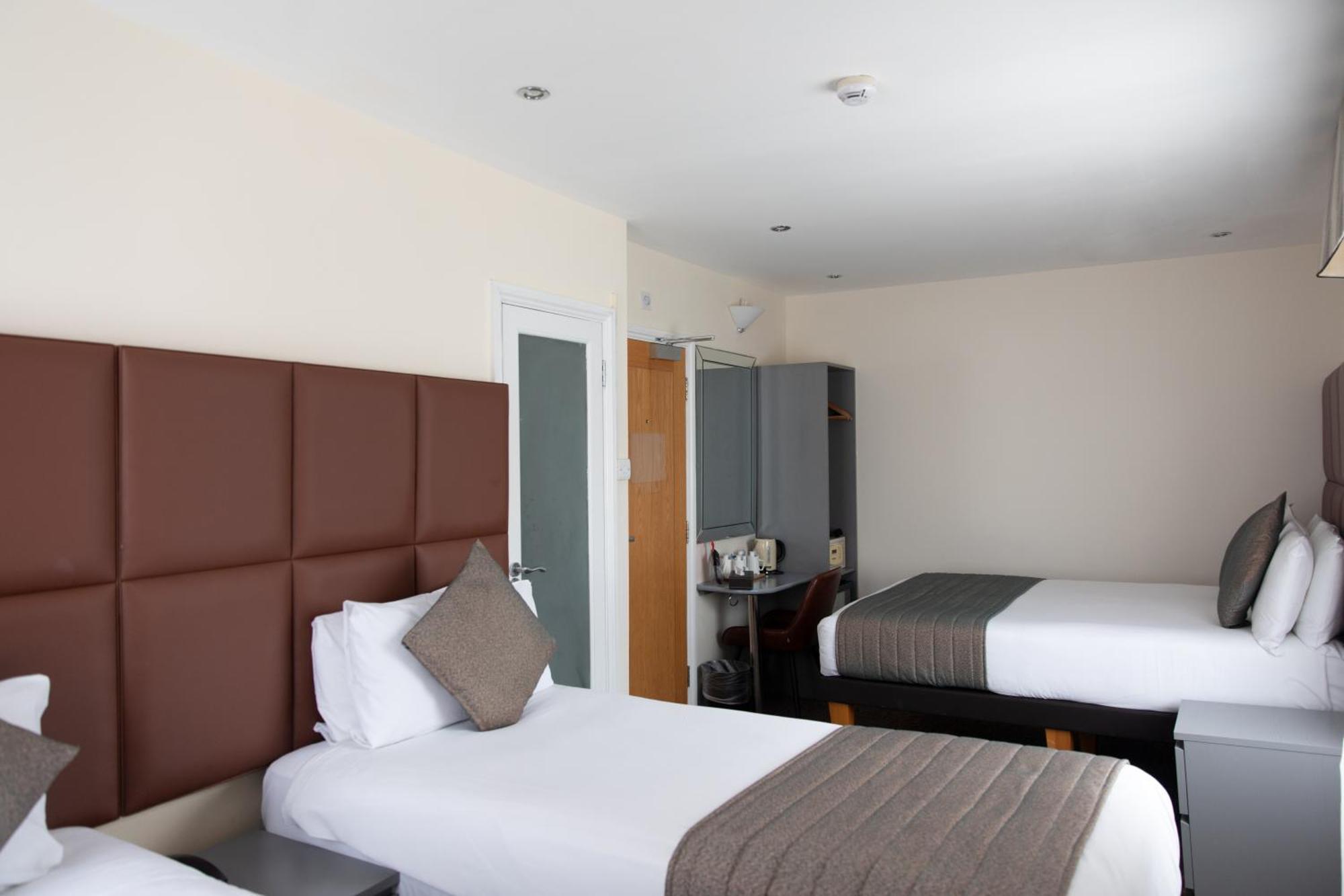 Duke Of Leinster Hotel