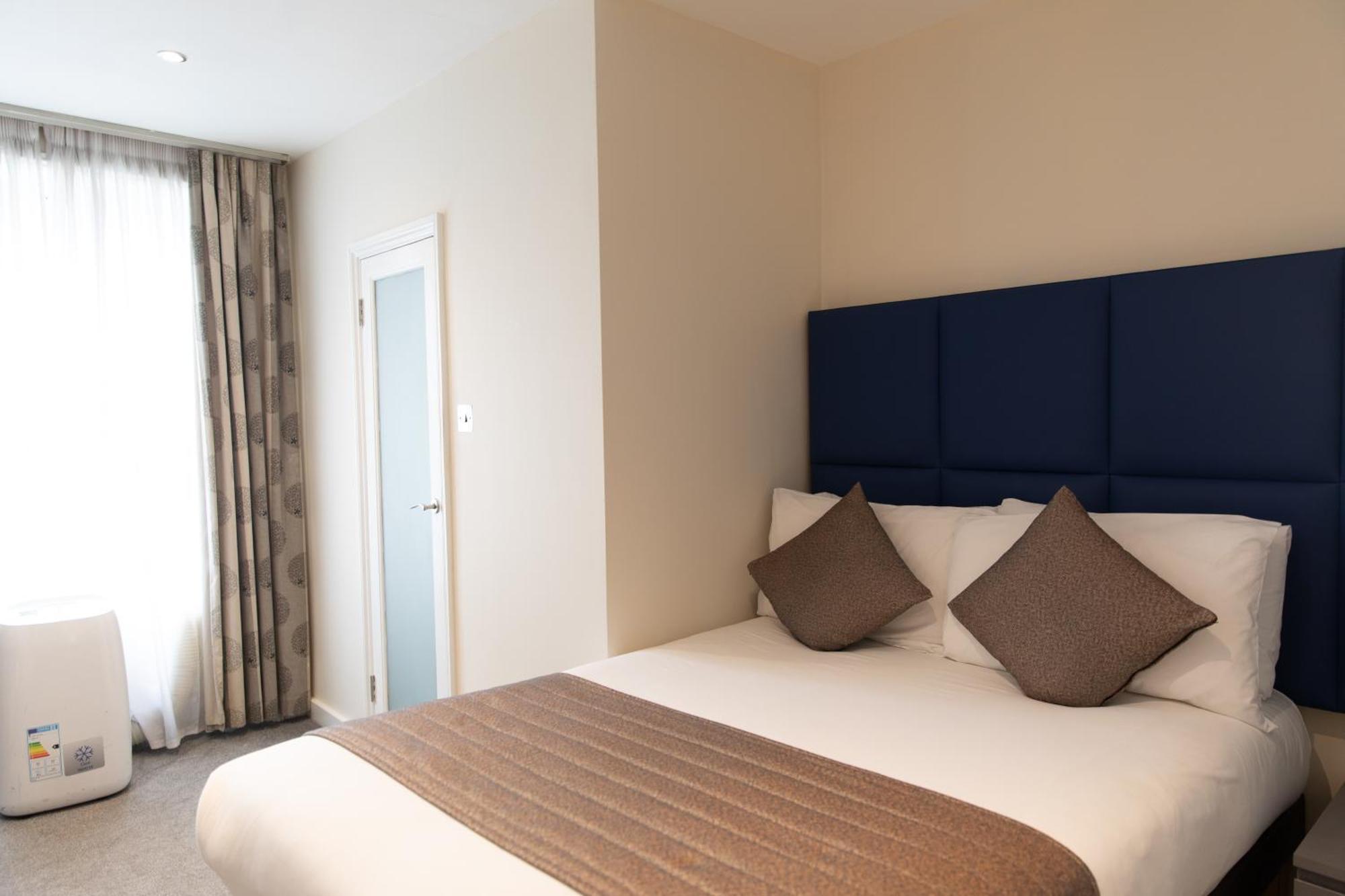 Duke Of Leinster Hotel