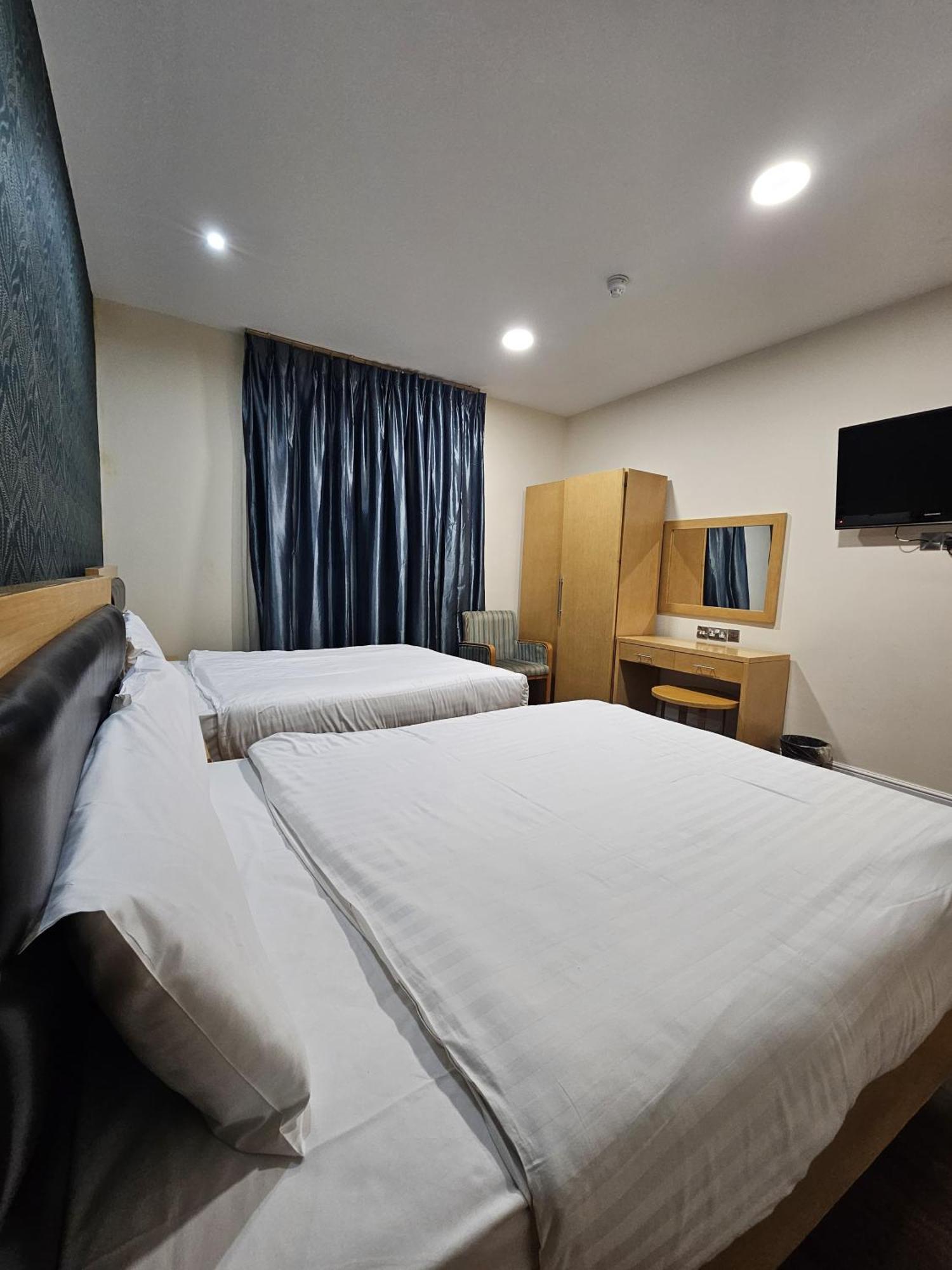 Hotell Cromwell 3*