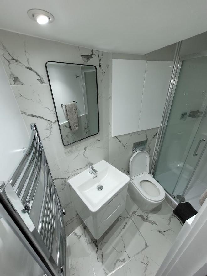 The Framerys Apartment London