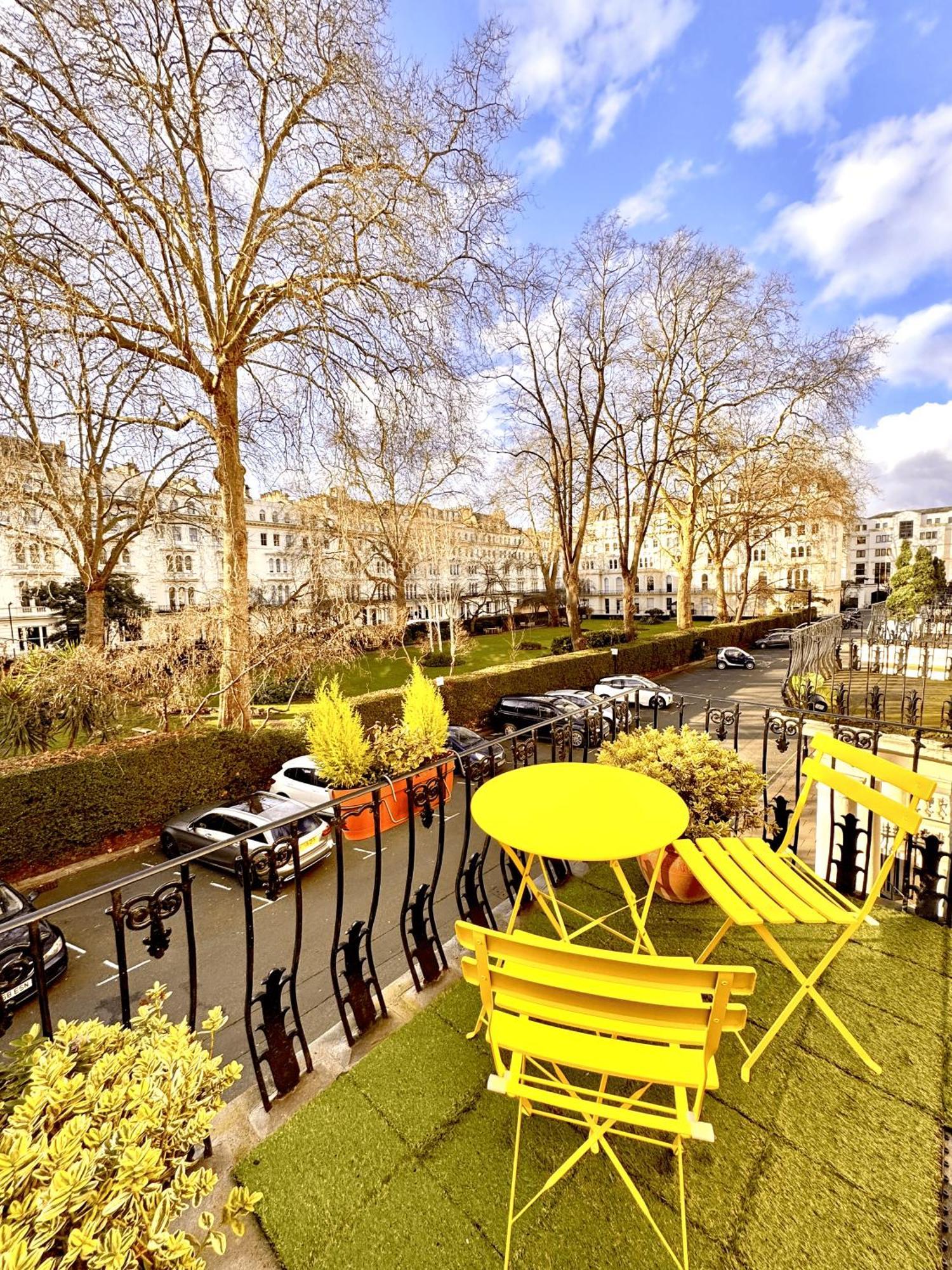 Kensington Gardens 3* London