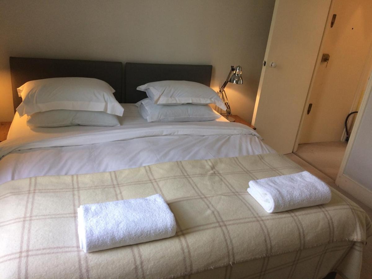 Appartement Notting Hill Charm -sleeps 5 - Urban Retreat *