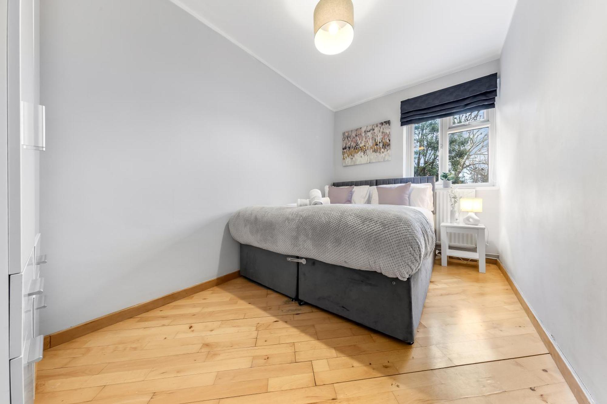 Elegant Retreat - Sleeps 6 - Close To Putney & Stamford Bridge Lägenhet