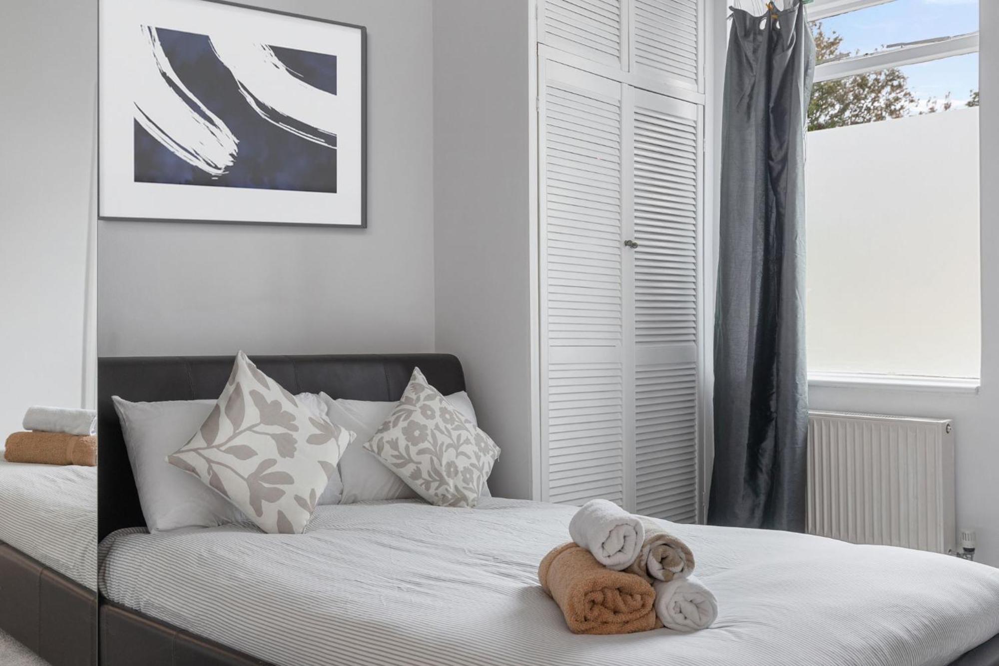 Leilighet Cosy 1-bed Flat For 4 Ppl W Parking *