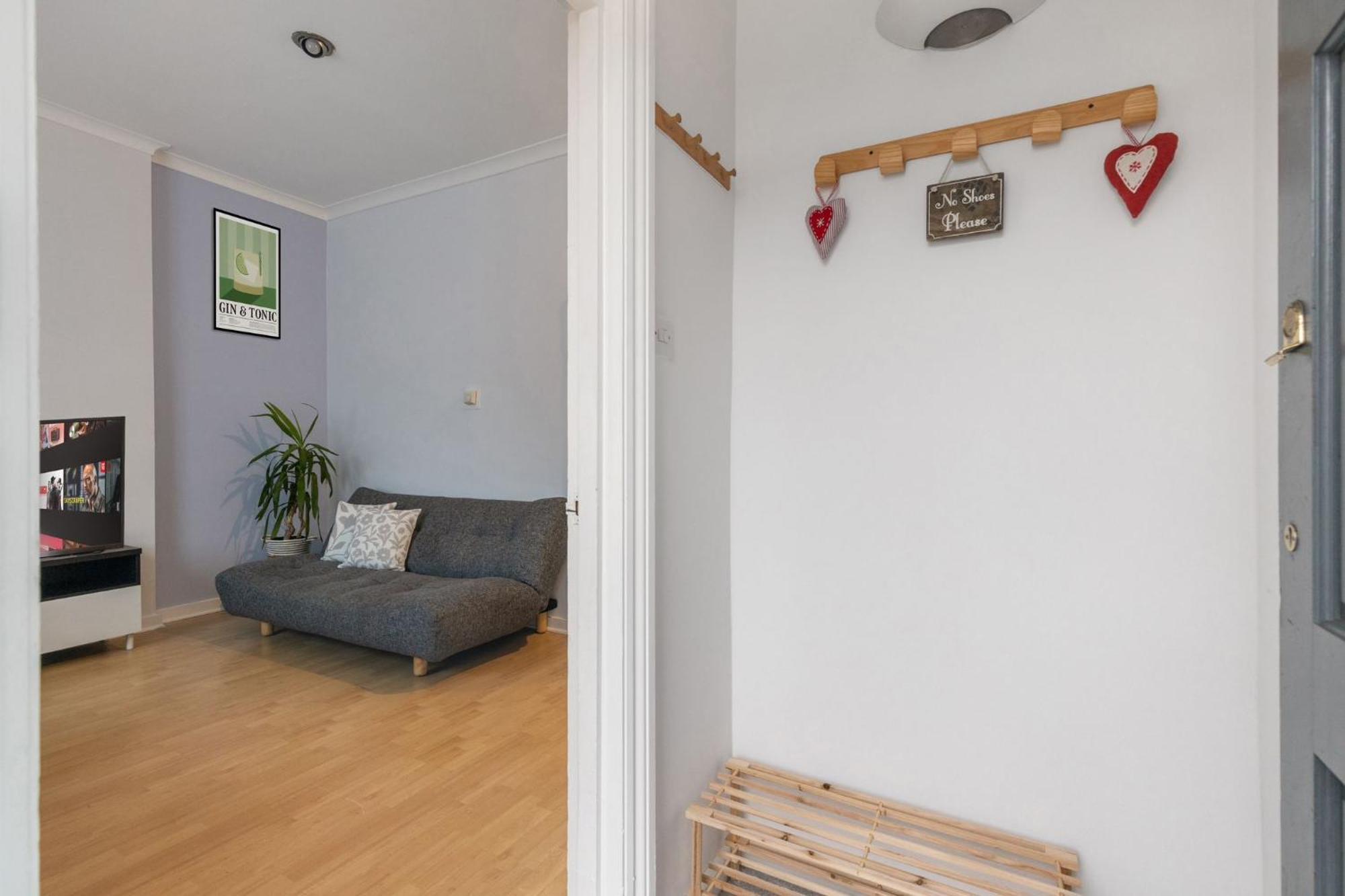 Cosy 1-bed Flat For 4 Ppl W Parking Leilighet London