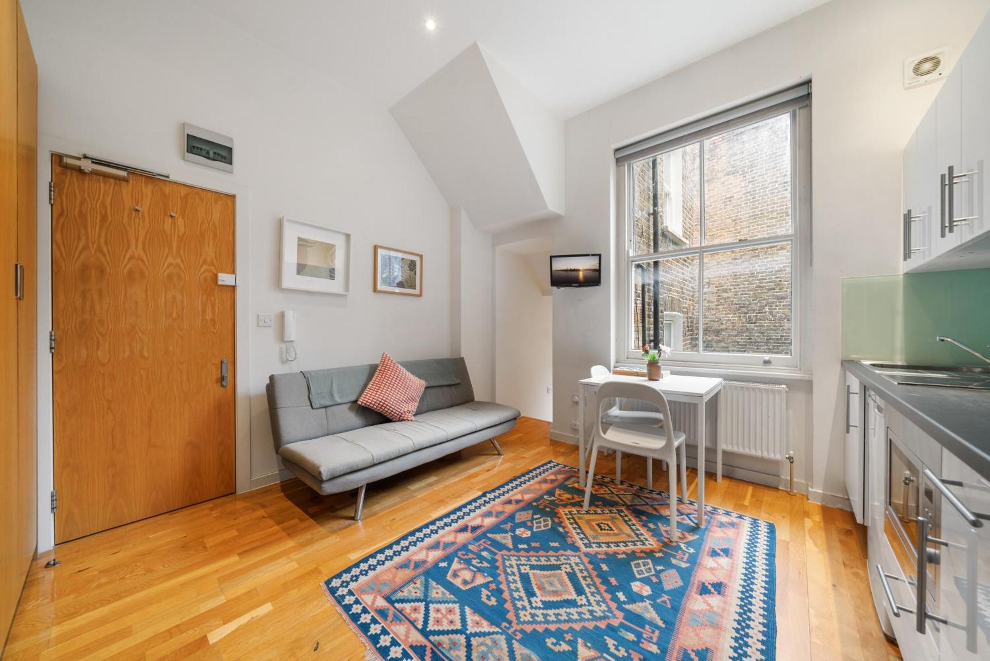 Appartement Bright And Airy One Bedroom Condo, Olympia, Kensington Londen