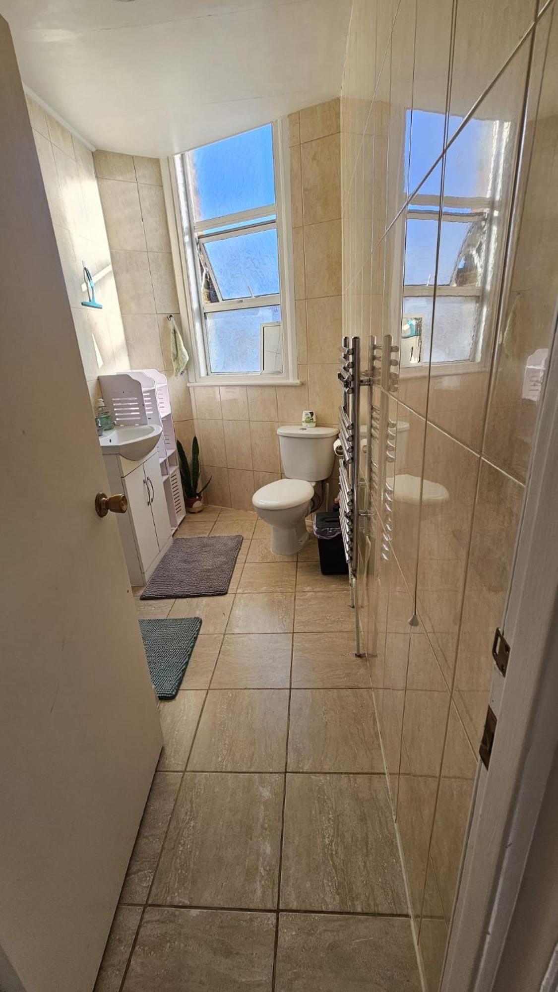 Large Private In Kensal Rise Of Homestay