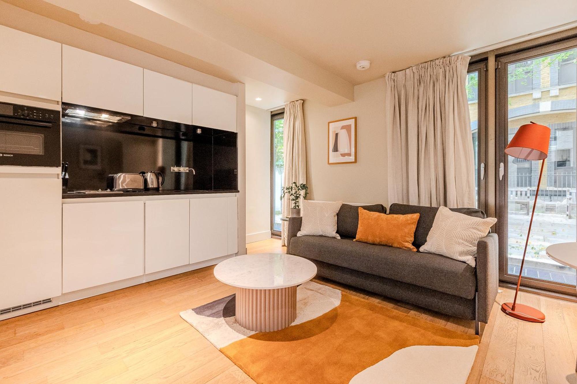 Modern 1br Duplex, 3 Min Blackfriars St! Lägenhet