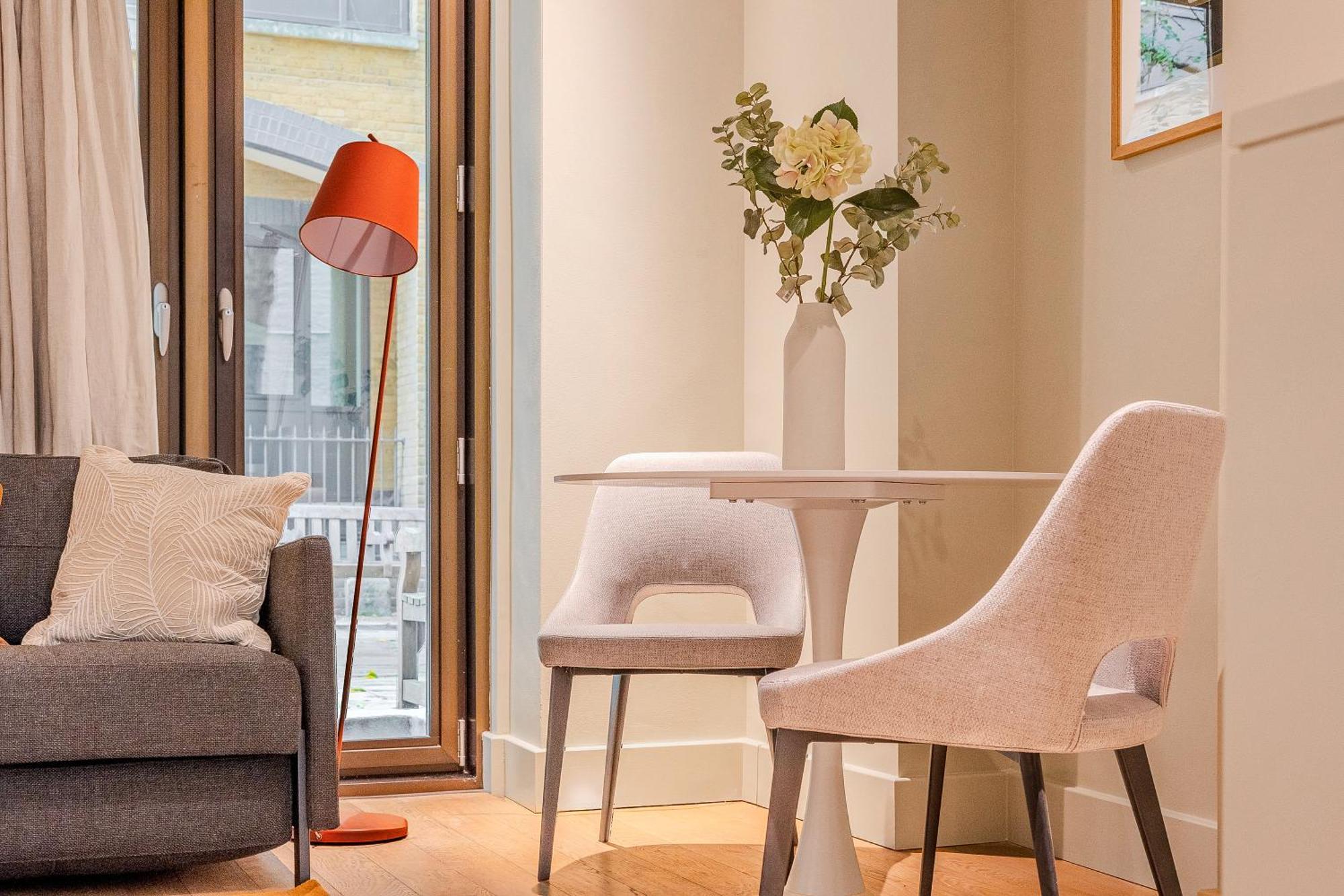 Lägenhet Modern 1br Duplex, 3 Min Blackfriars St!