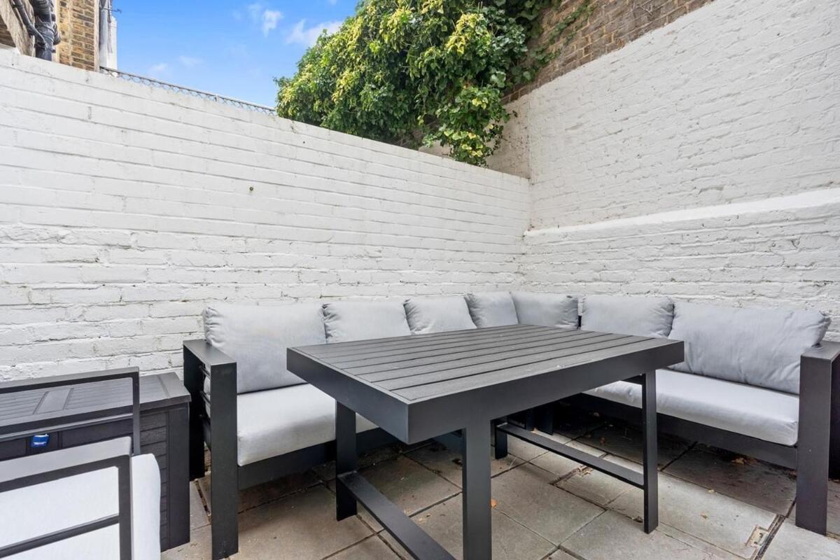 Apartment Cozy And Quiet 2 Minutes Walk From Main Street Flat W Garden London