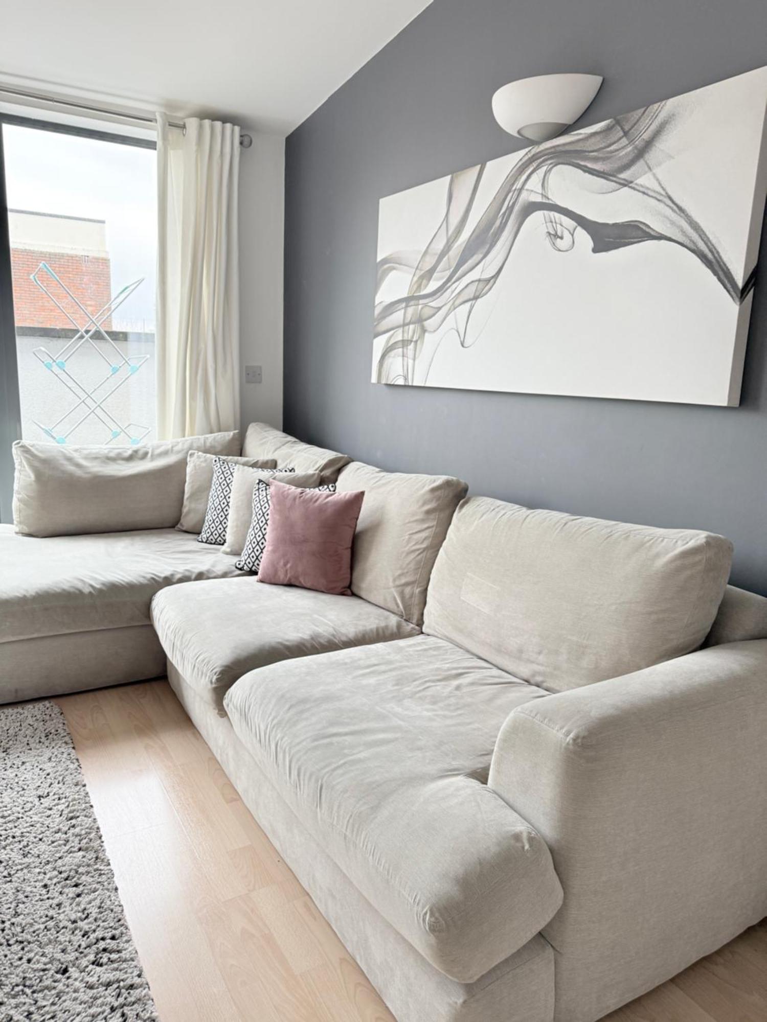 Spacious 2 Bedroom Flat, Near Kings Cross, Location Apartment London
