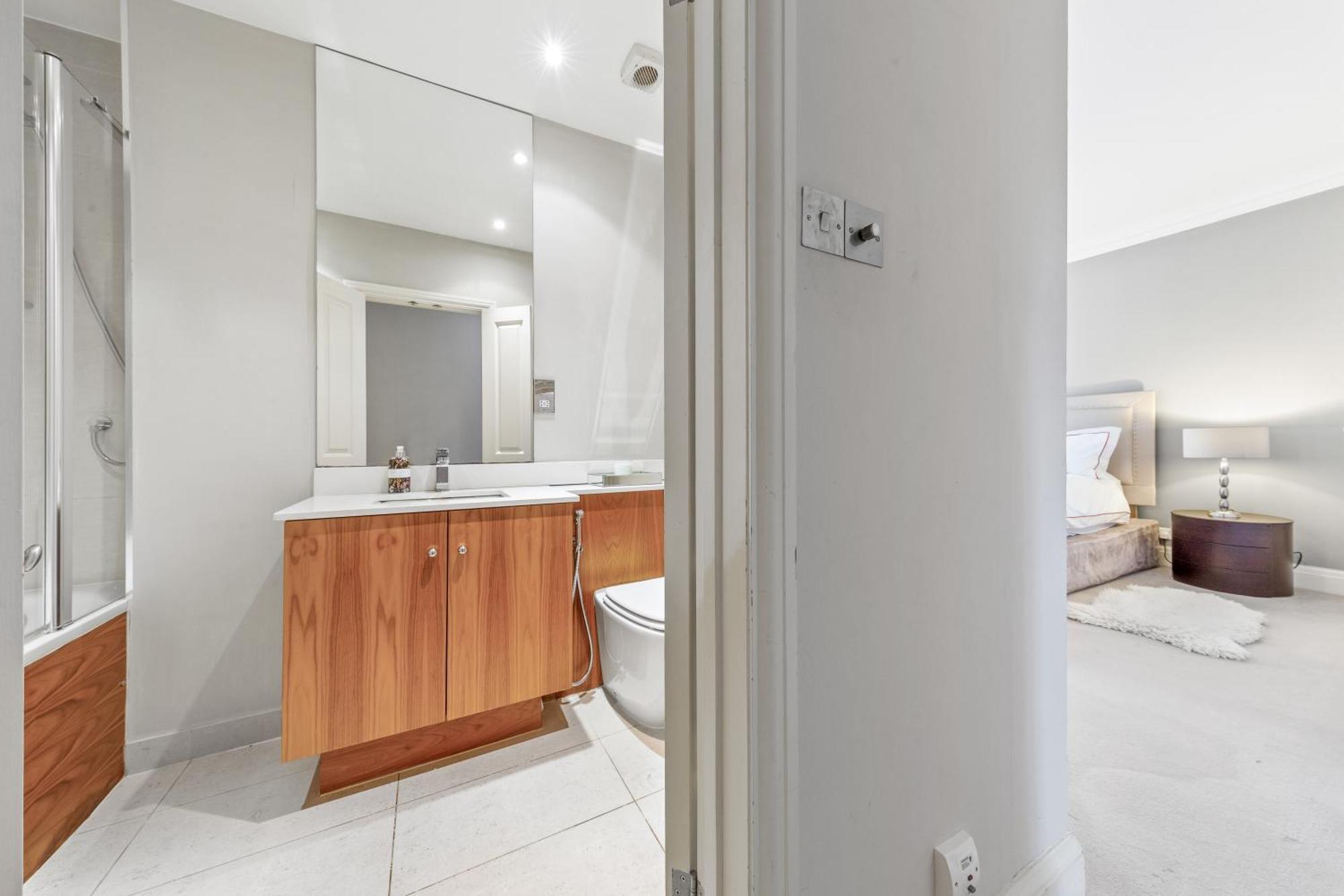 Exclusive Knightsbridge Apartment London