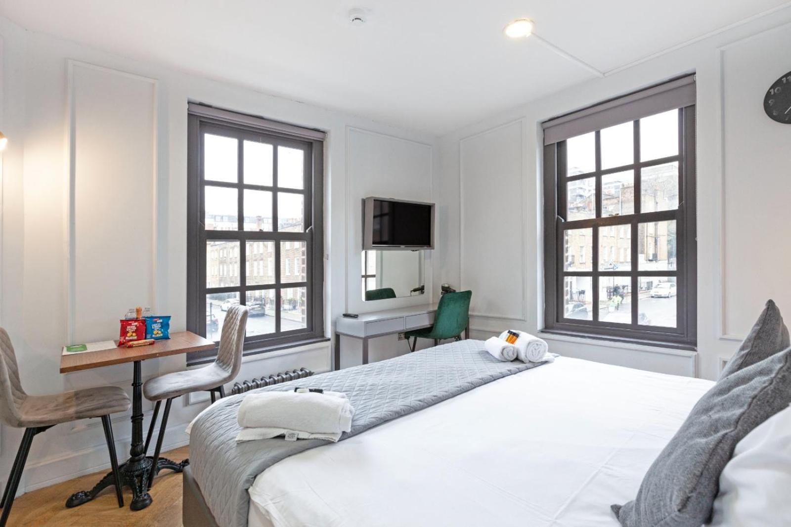 Paddington Apartment