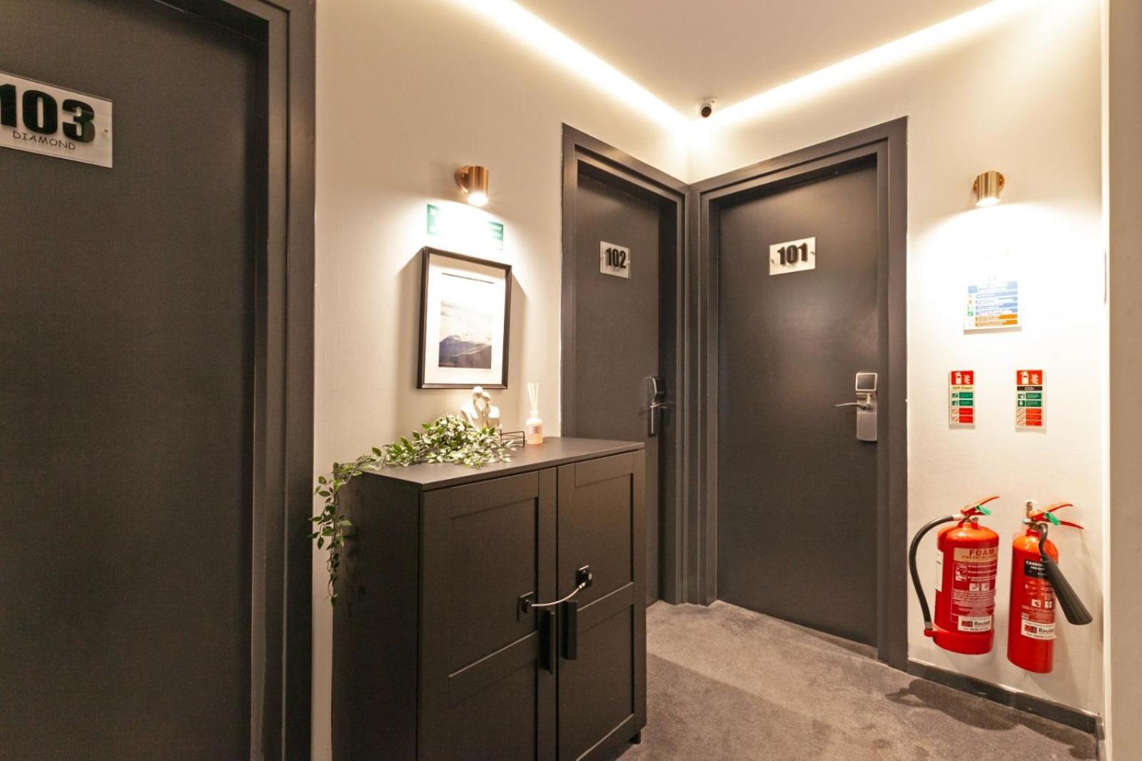 Paddington Apartment