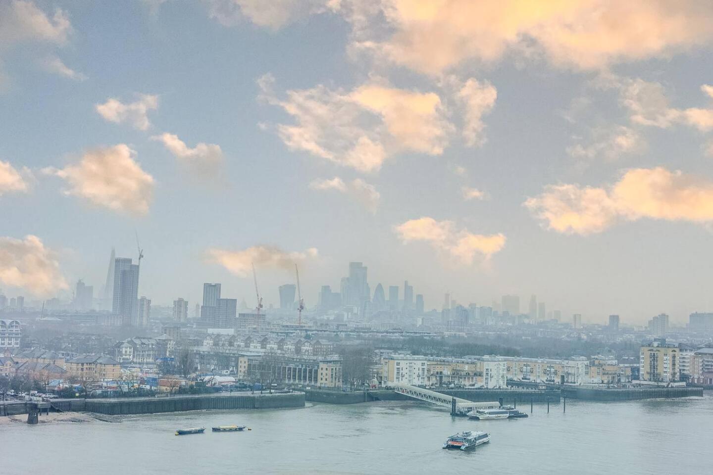 Canary Wharf Riverside Penthouse