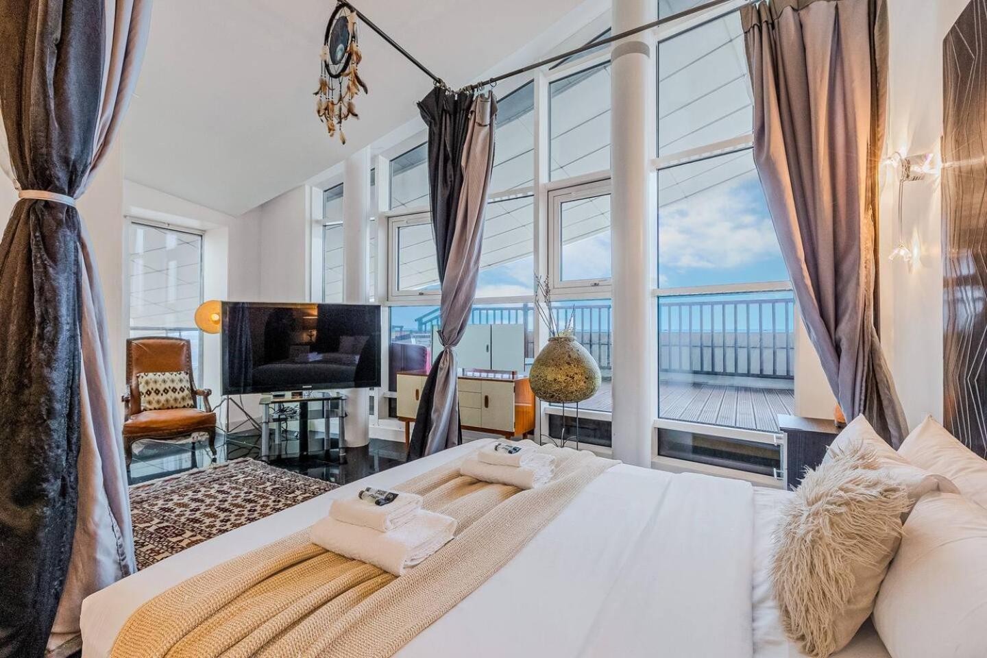 Apartment Canary Wharf Riverside Penthouse *