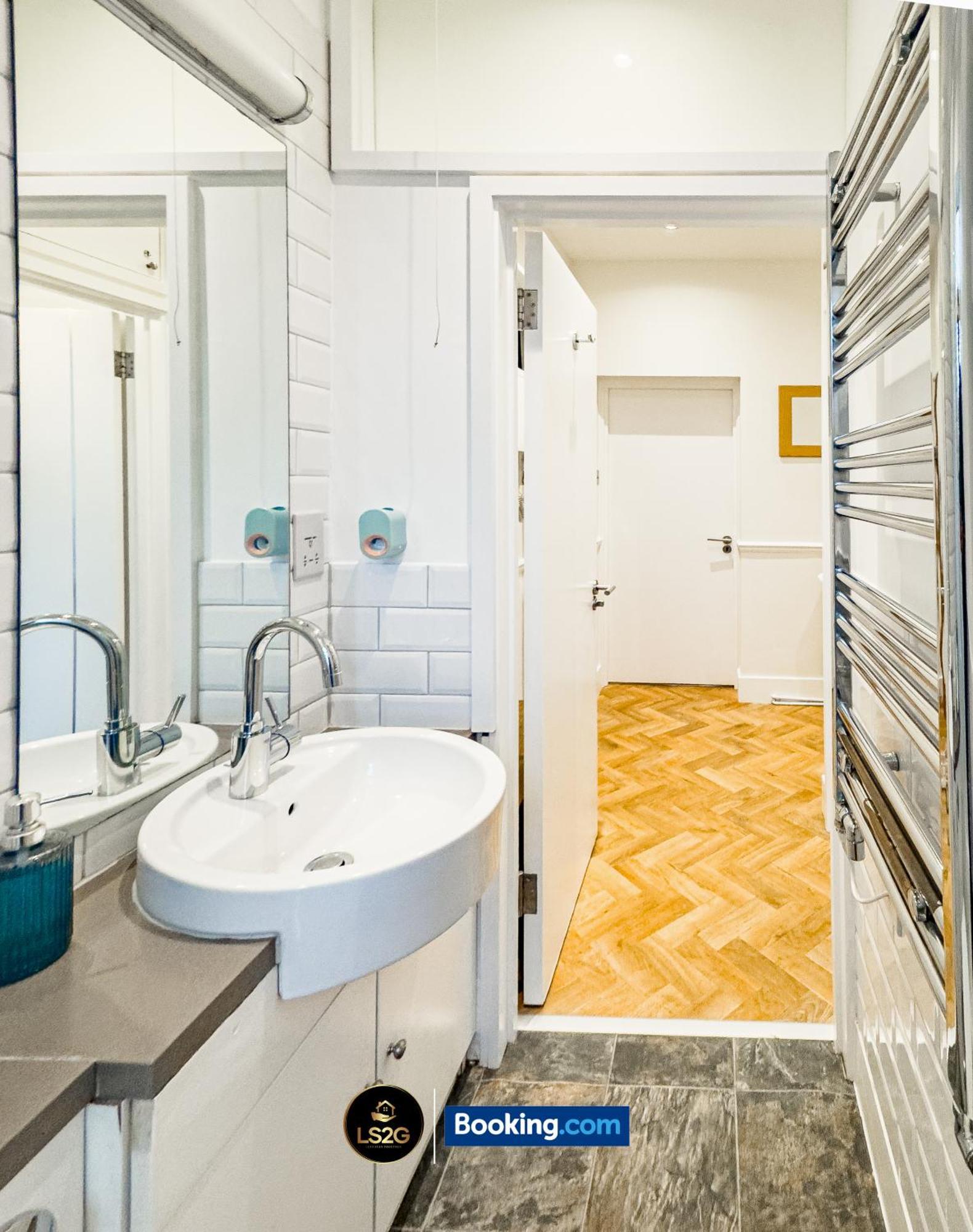 Appartement Amazing 3 Bedroom By Ls2g Short Lets & Serviced Greater With Free Wifi