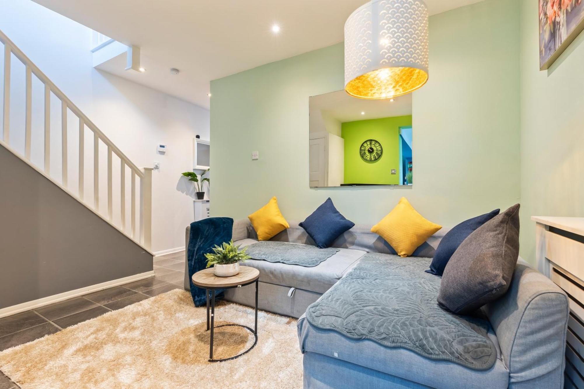 Impeccable 4-bed House In Brixton Vakantiehuis Londen