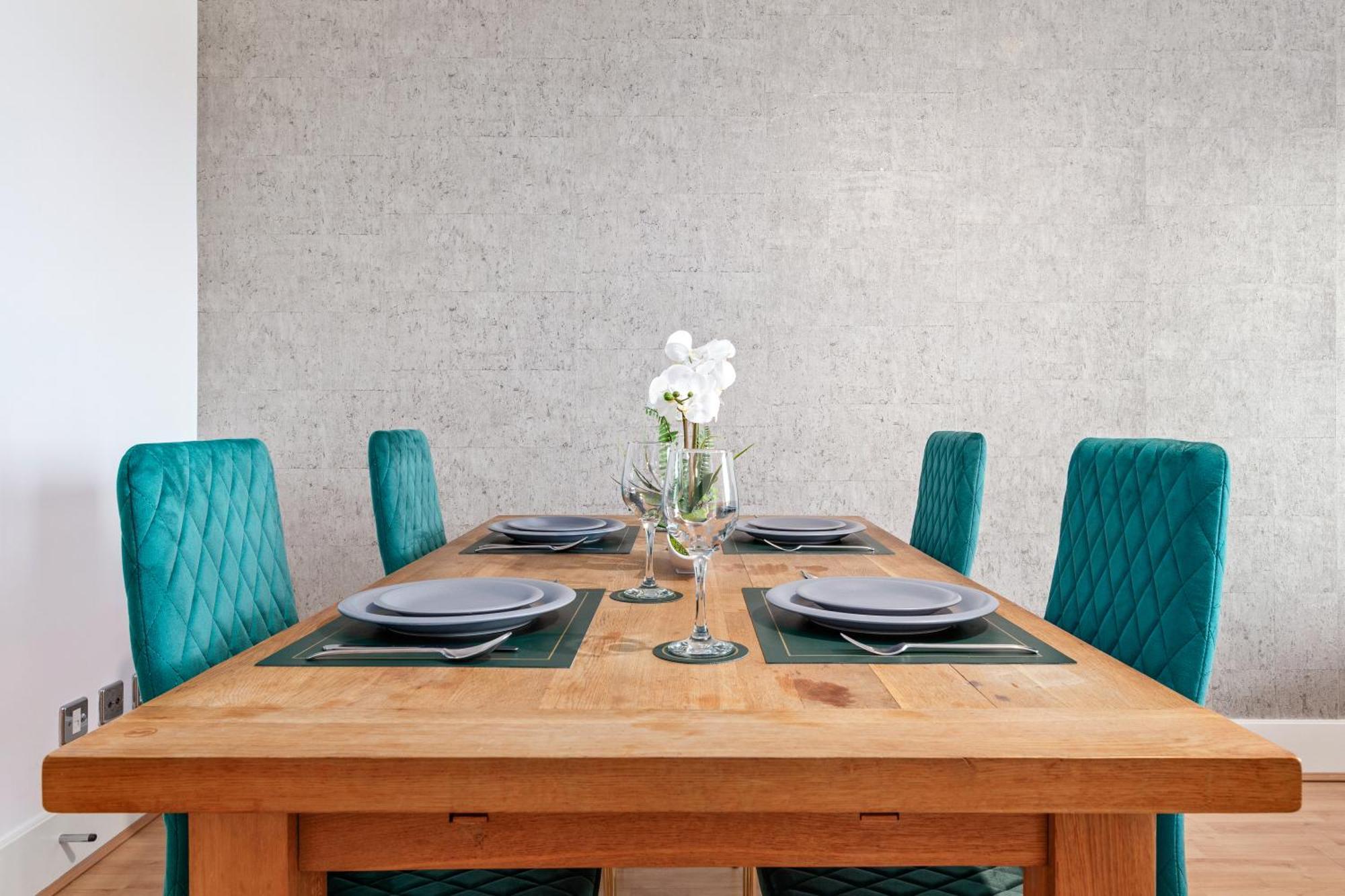 St, George Wharf Vauxhall Bridge Large 2bedrooms With River View Panoramic Balcony Lägenhet *