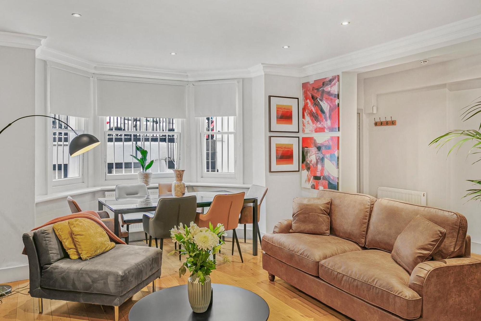 Large Stylish 2beds 2baths With Private Patio Apartment