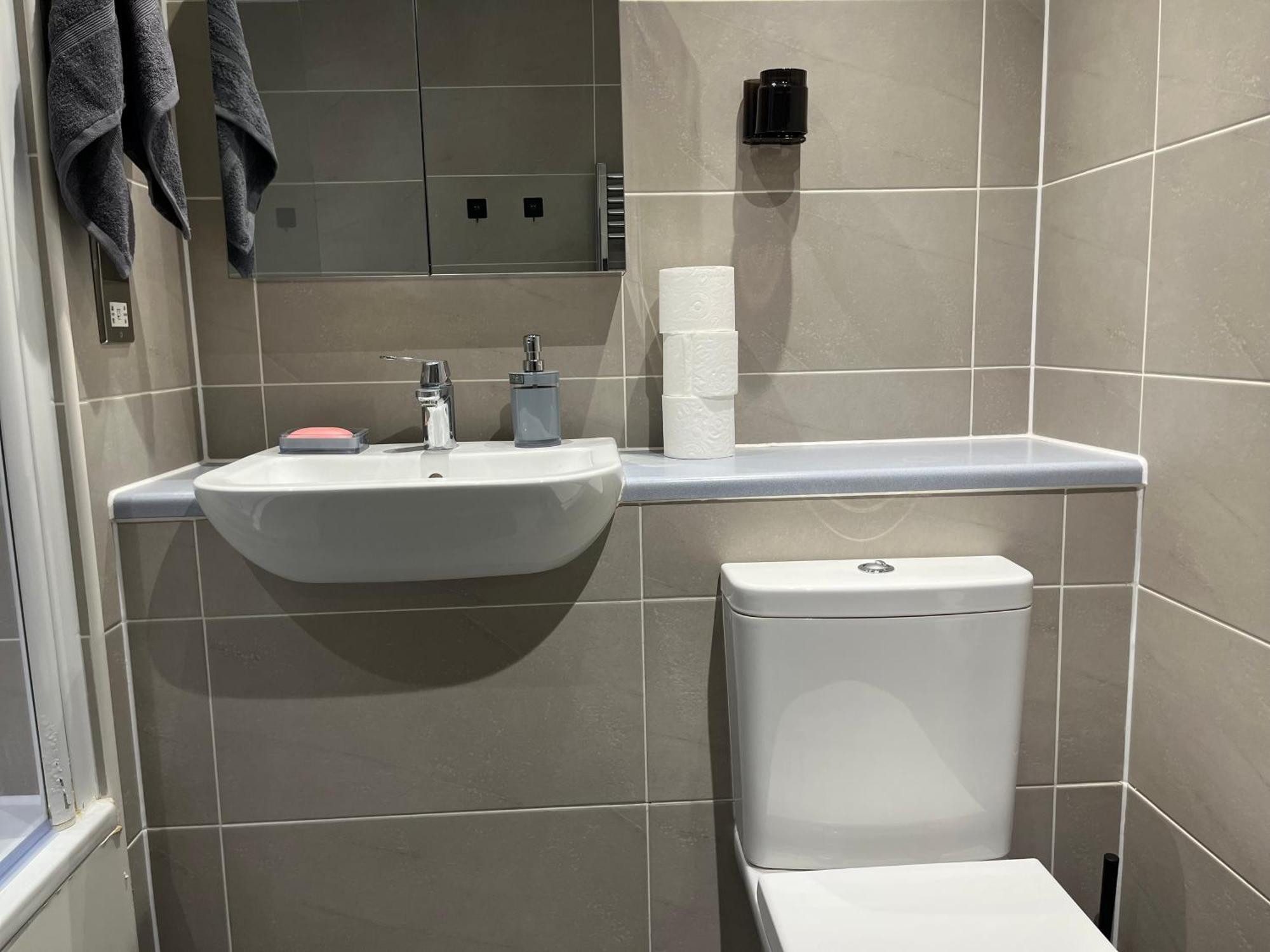 Charming & Cosy 2 Bed London