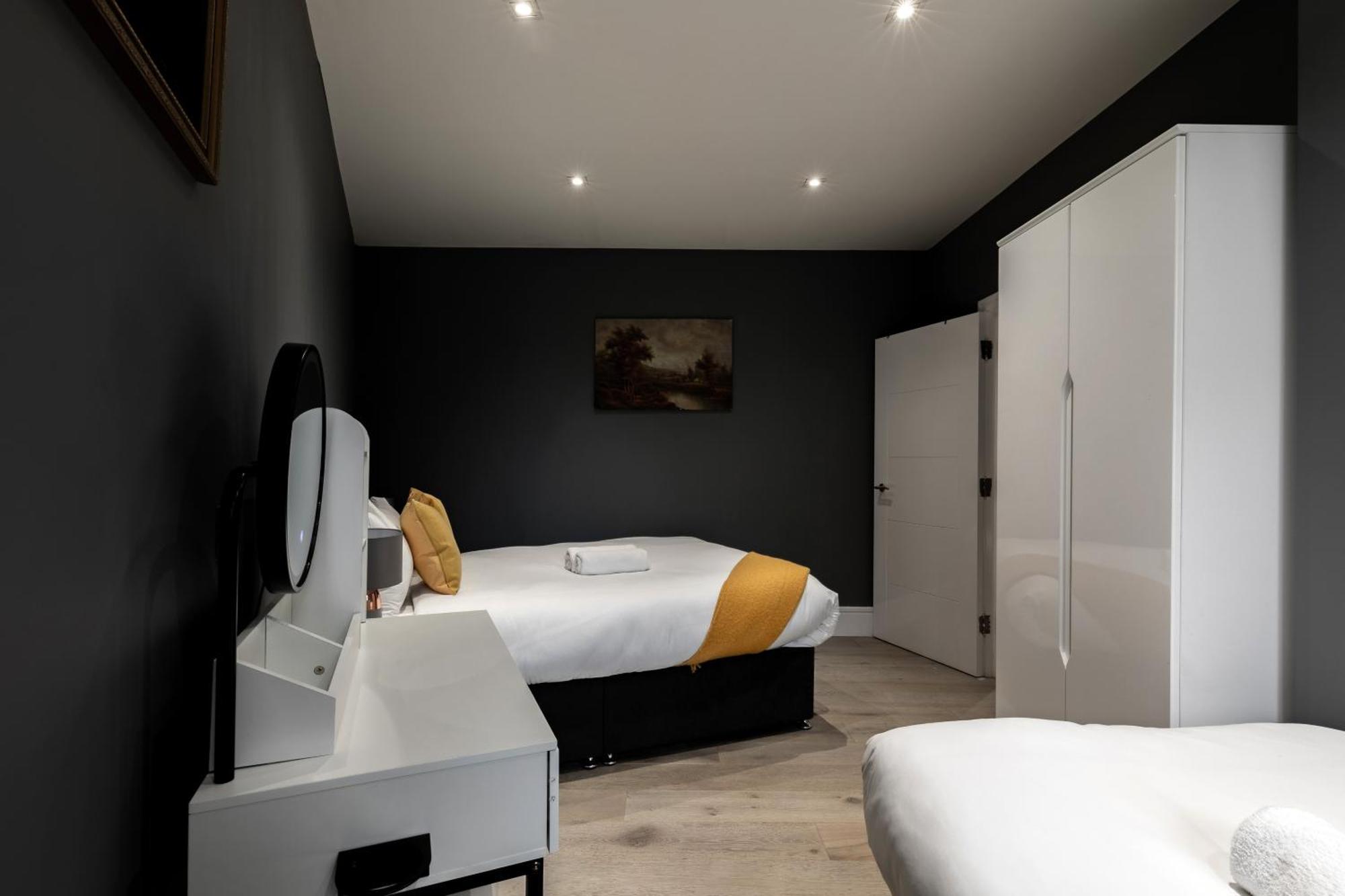 Superb 2 Bedroom Near Edgware Road Station Appartamento