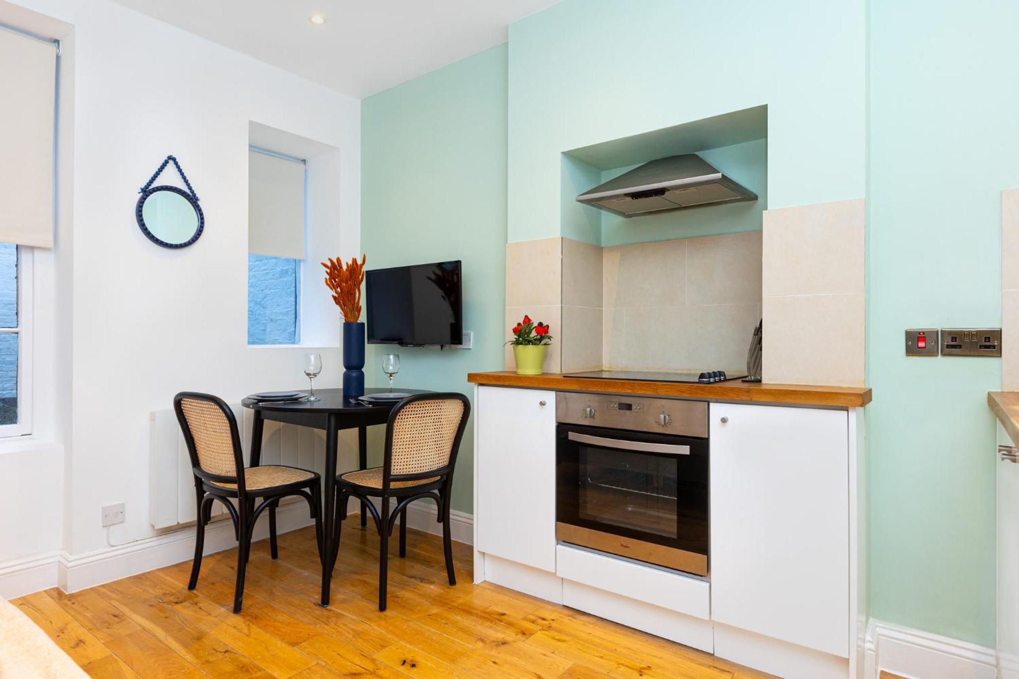 Apartment Cozy & Modern Studio, 10 Min To Hyde Park London