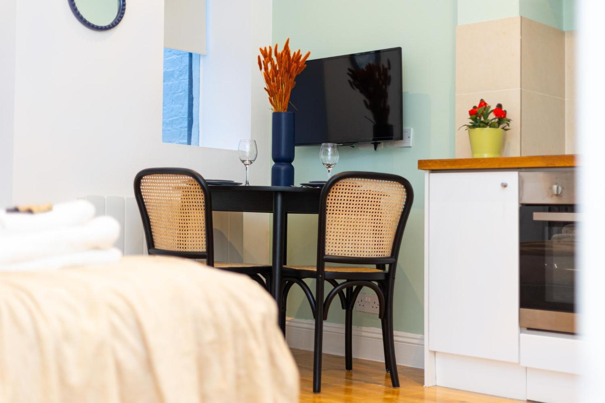 Cozy & Modern Studio, 10 Min To Hyde Park