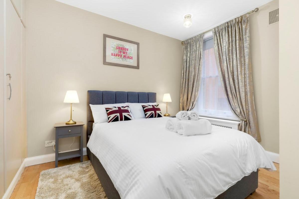 Soho - Sleeps 6 - Amazing Location Appartement Londen