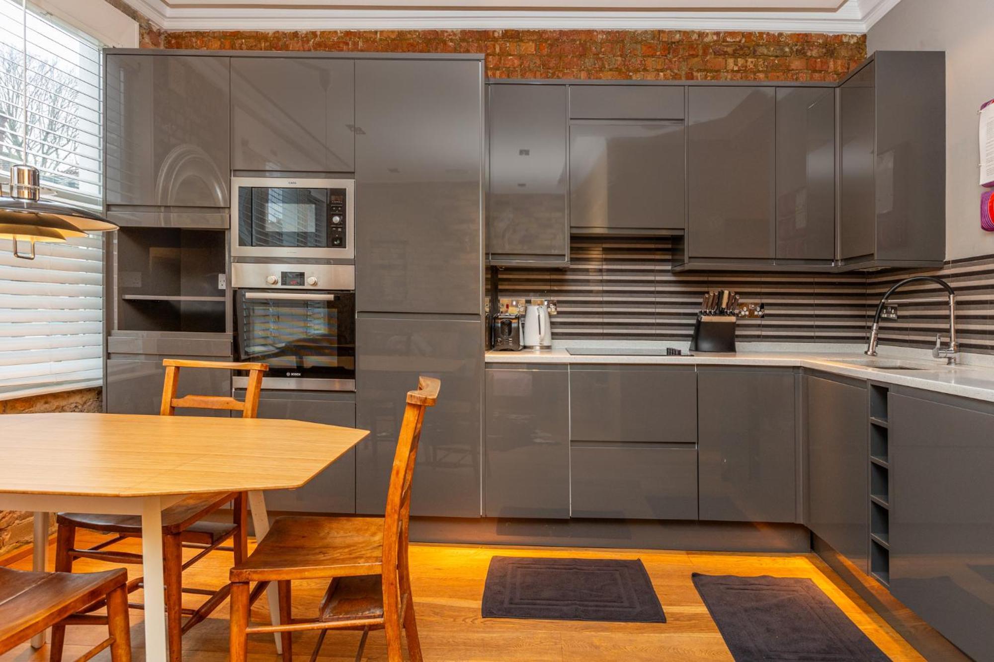 Lejlighed Beautiful 1br, 2 Min Putney Train St, 5min To Tube London