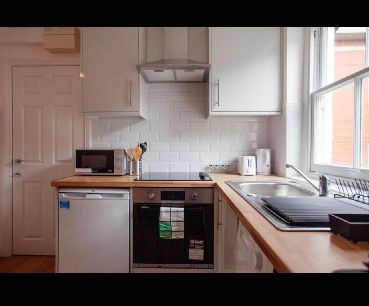 Appartamento Cozy & Flat For 3 ! Londra