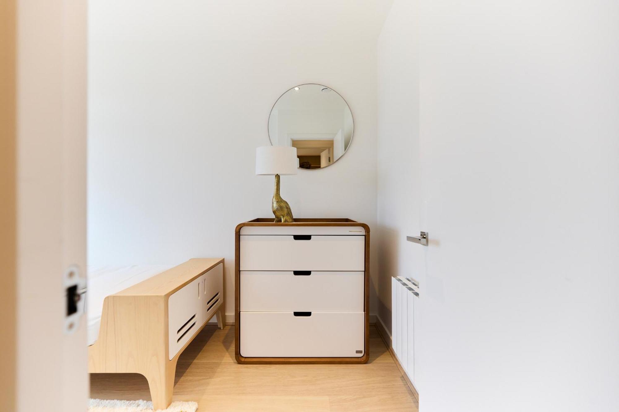 The Heathside Haven - Modern 3bdr With Garden Lejlighed