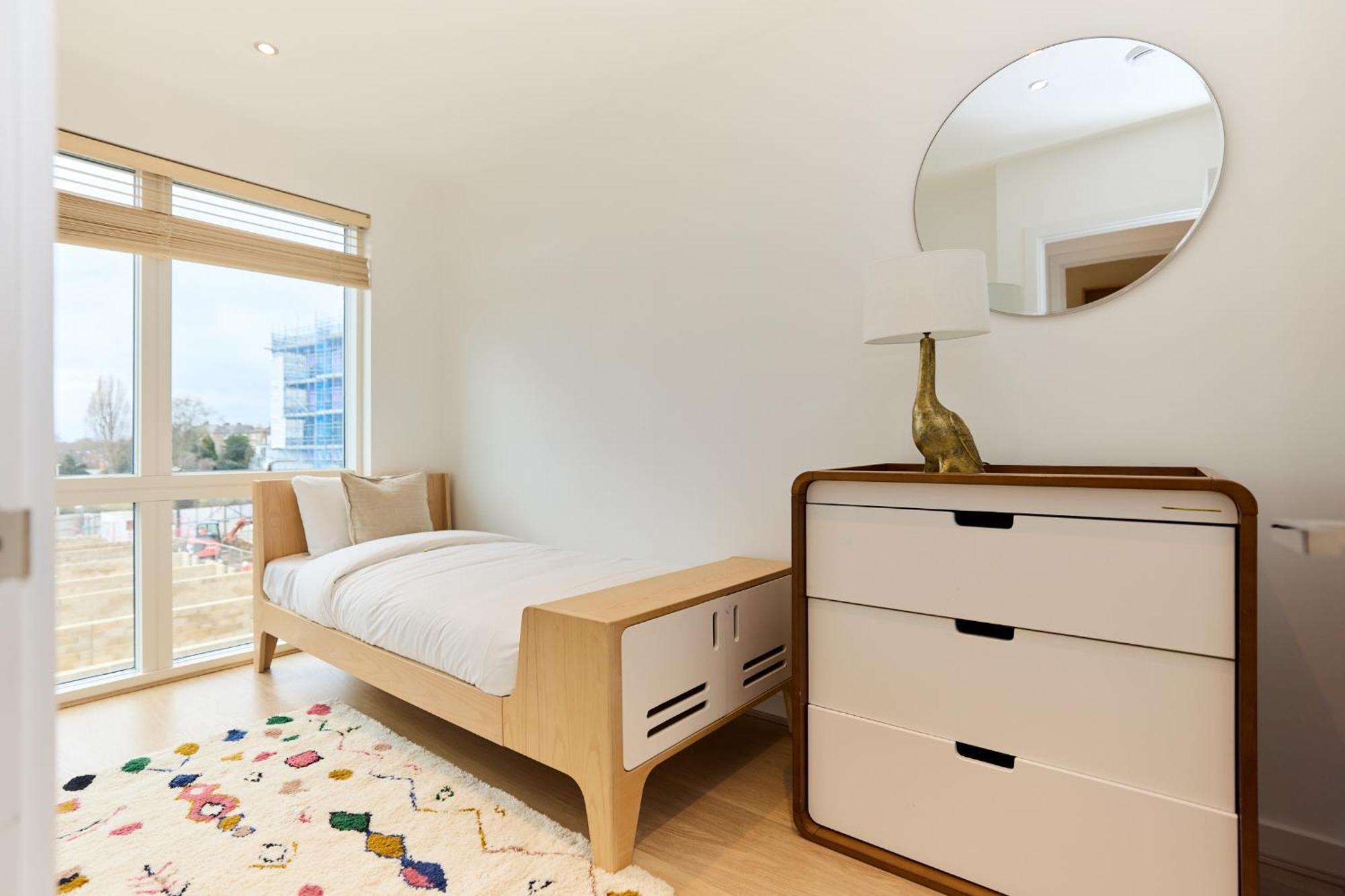 The Heathside Haven - Modern 3bdr With Garden Lejlighed