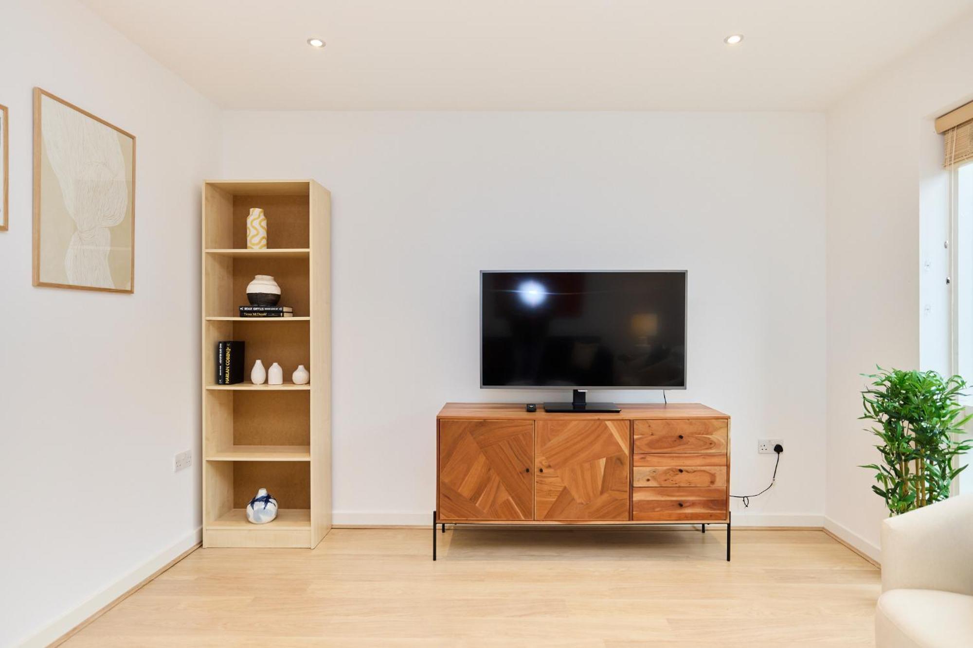 The Heathside Haven - Modern 3bdr With Garden Lejlighed London